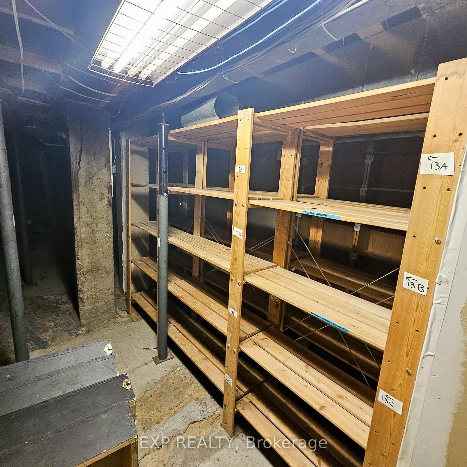 #a - 43 Seneca Street Property Photo 25