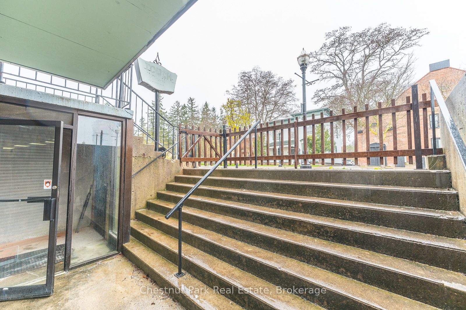 715 2nd Avenue Property Photo 3