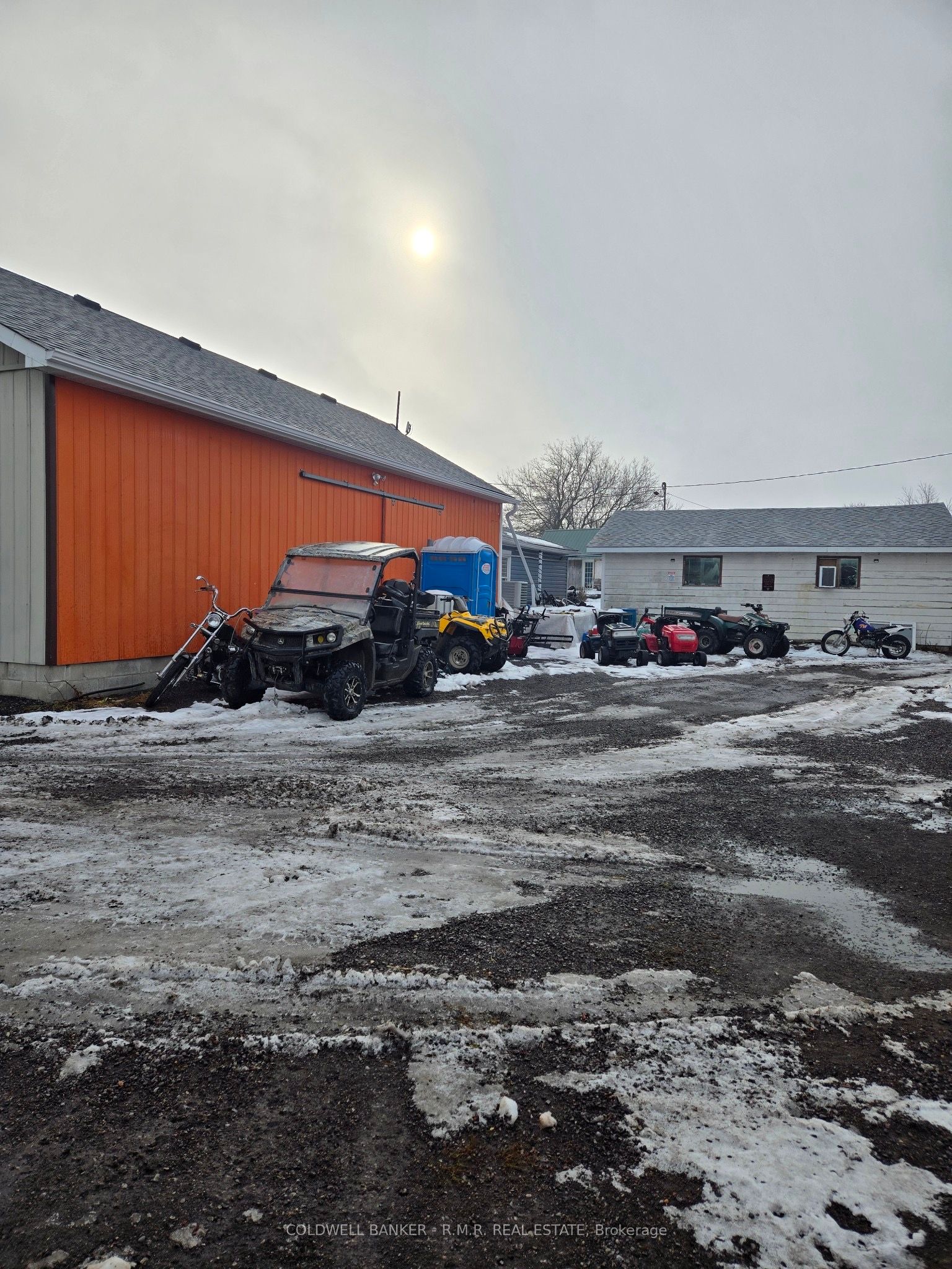 #c - 3921 Hwy 35 Property Photo 4
