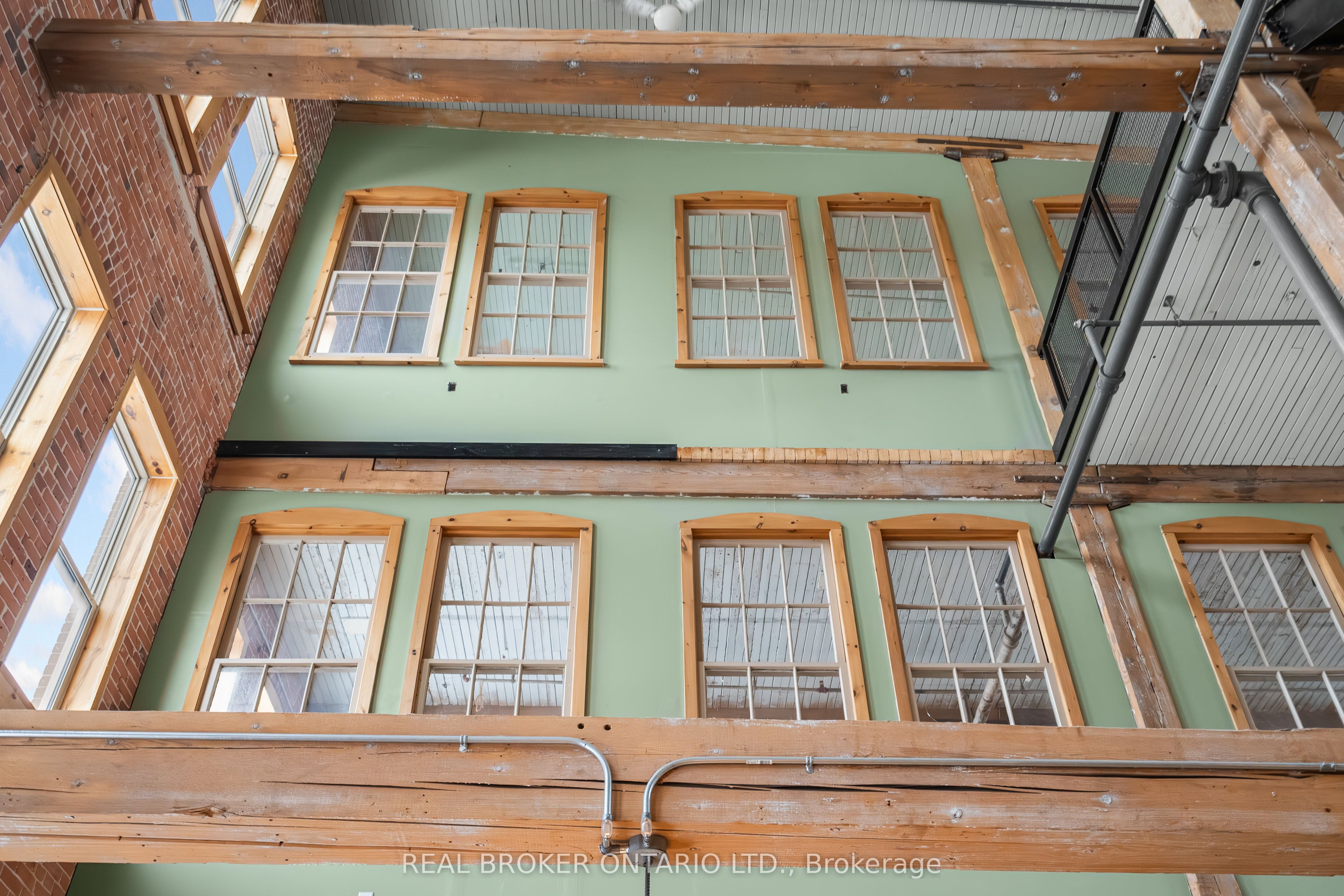 #250 - 1 Sherbrooke Street Property Photo 11