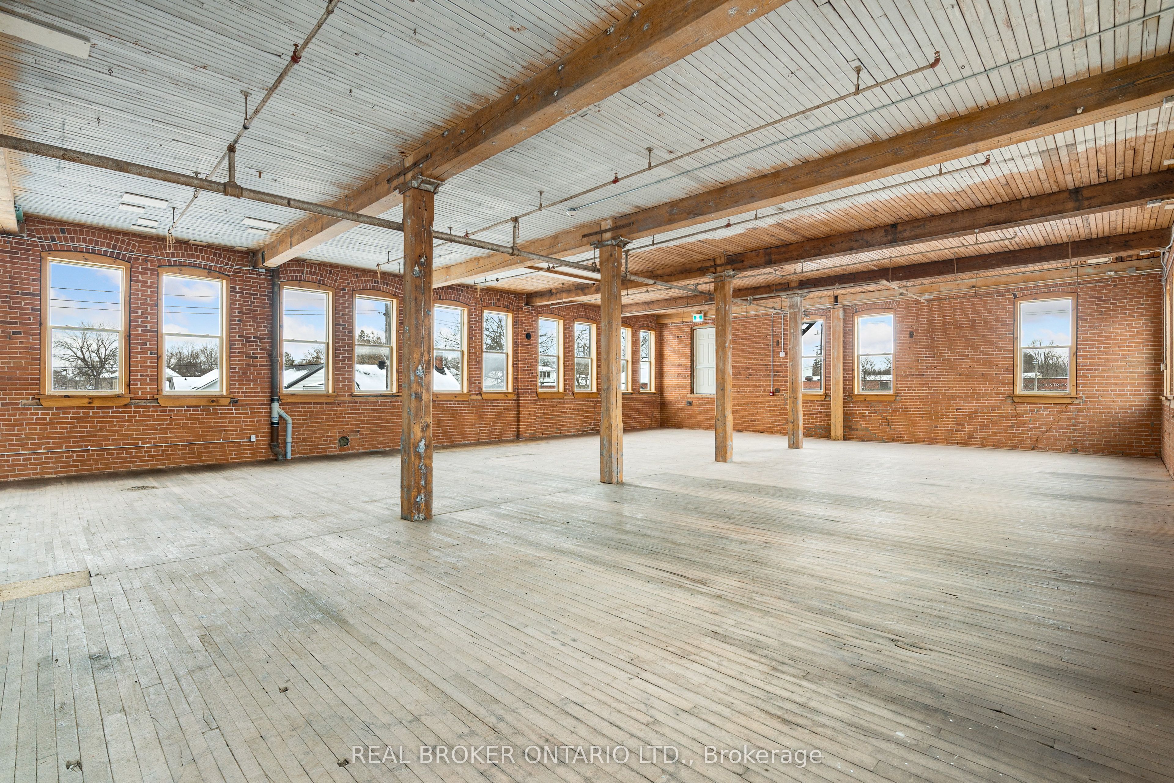 #250 - 1 Sherbrooke Street Property Photo 18
