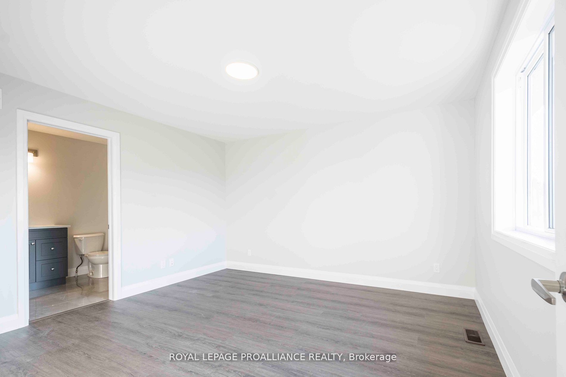 46 Mackenzie John Crescent Property Photo 10