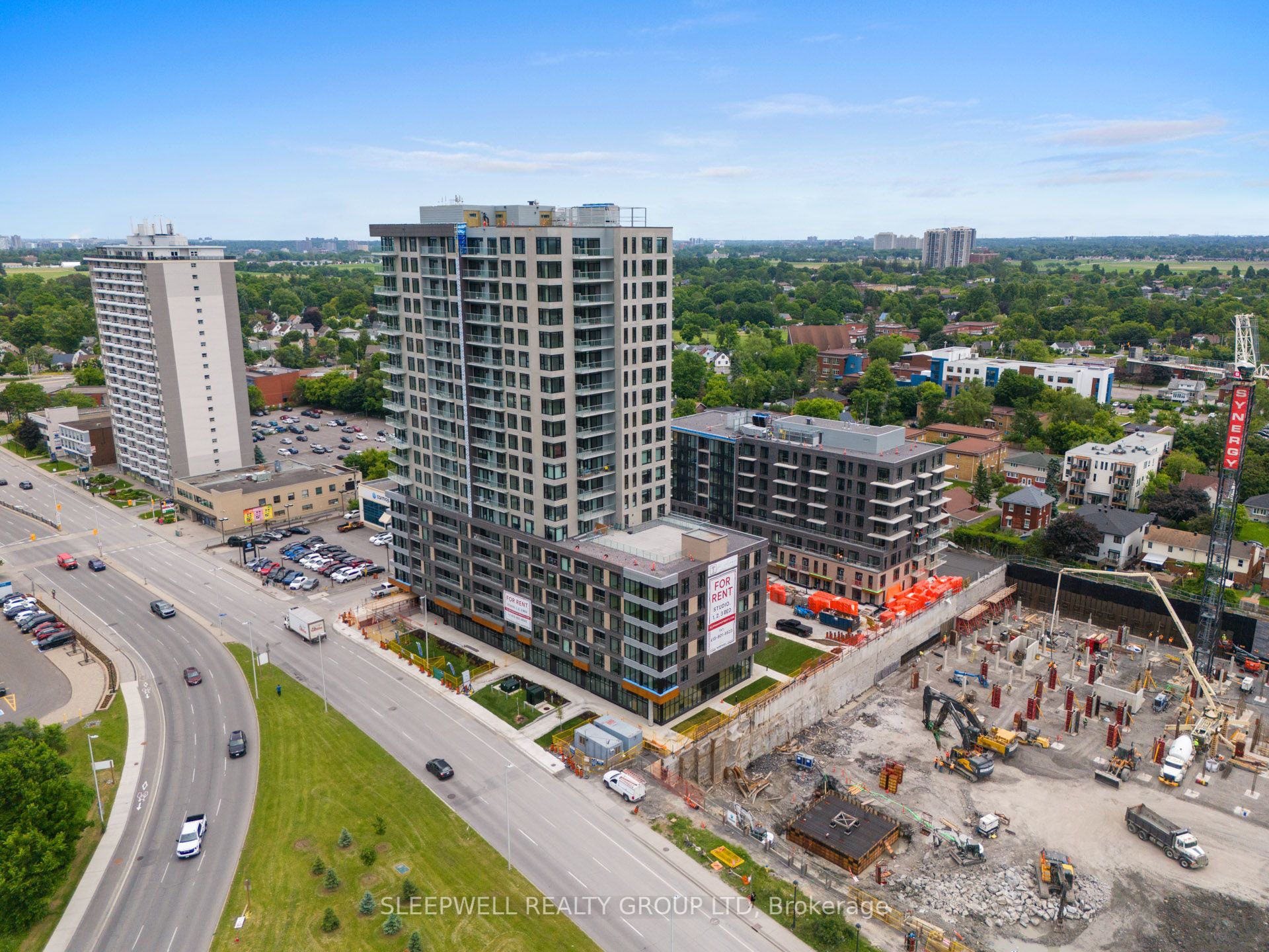 #101 - 1354 Carling Avenue Property Photo 5