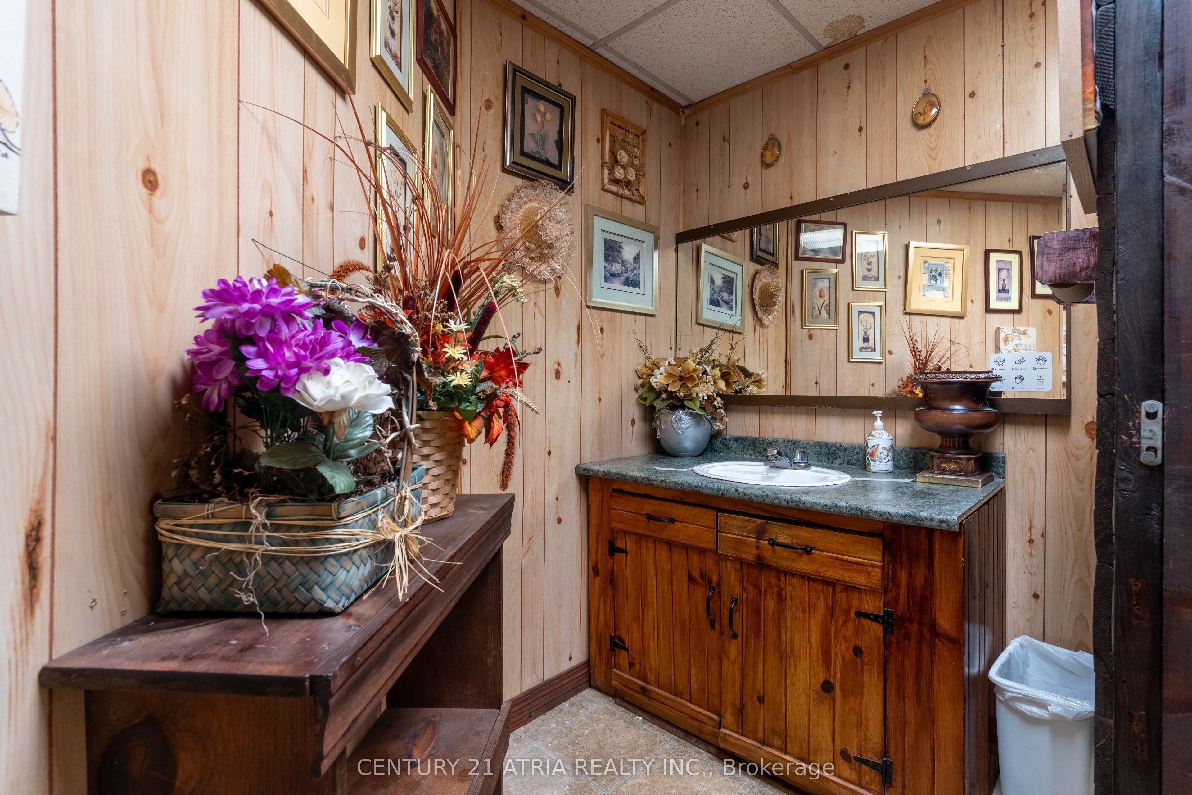 205 Imperial Street Property Photo 12