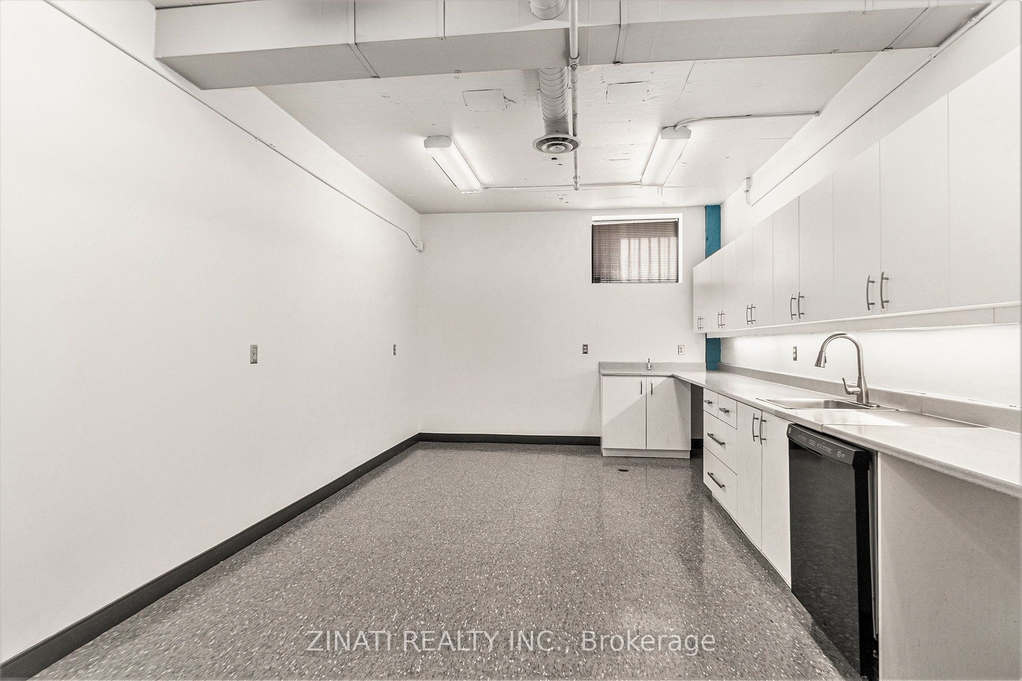 #ll - 205 Catherine Street Property Photo 13
