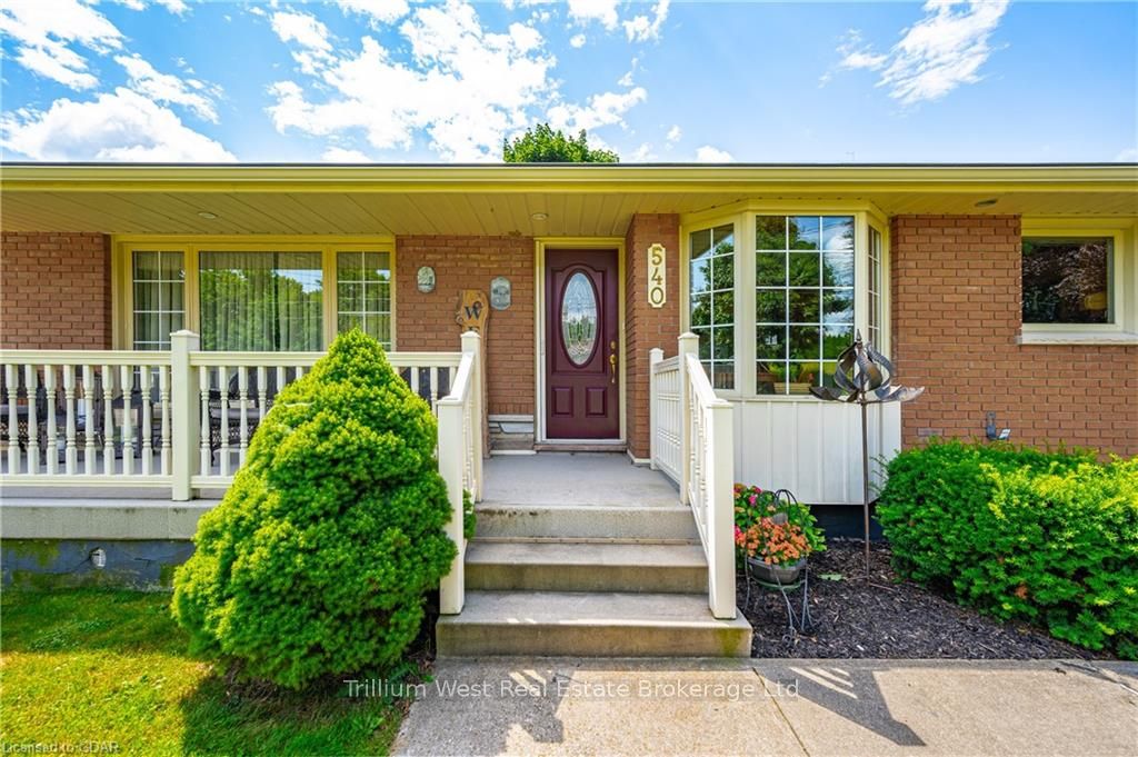 540 Princess Ann Street Property Photo 3