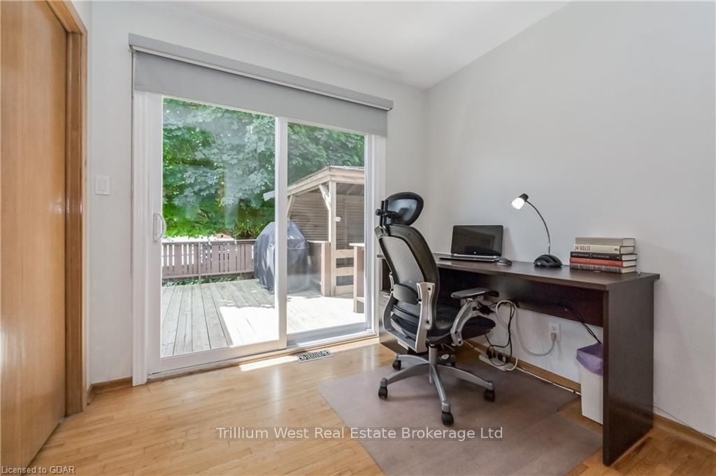 540 Princess Ann Street Property Photo 14