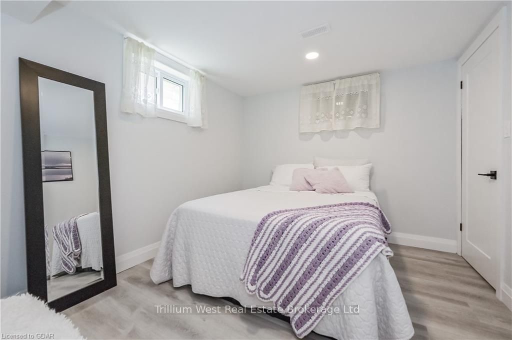 540 Princess Ann Street Property Photo 23