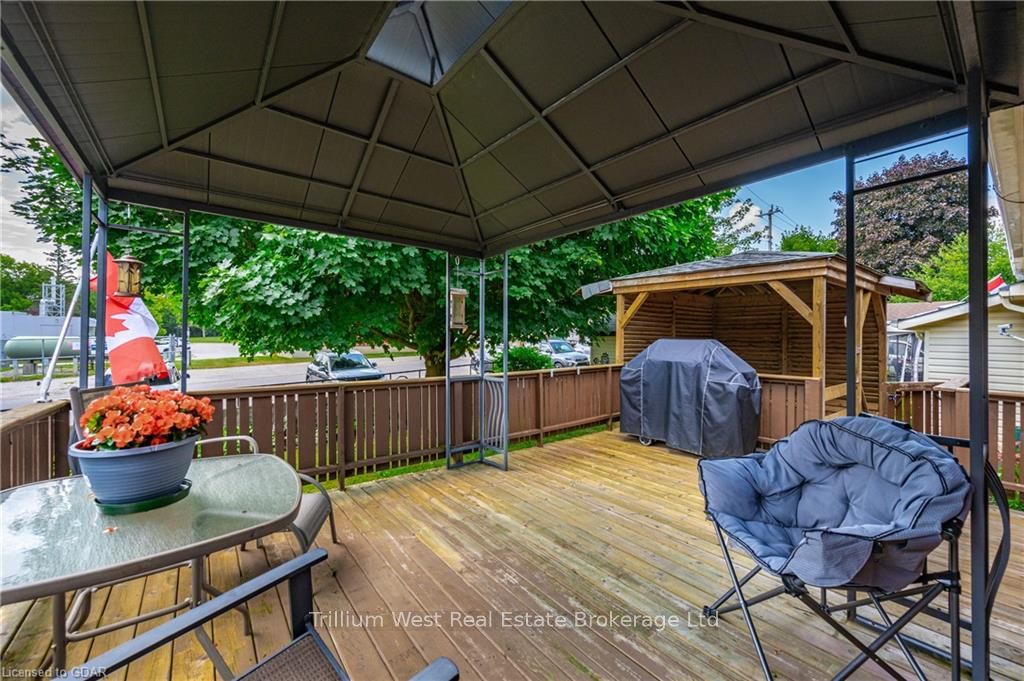 540 Princess Ann Street Property Photo 32