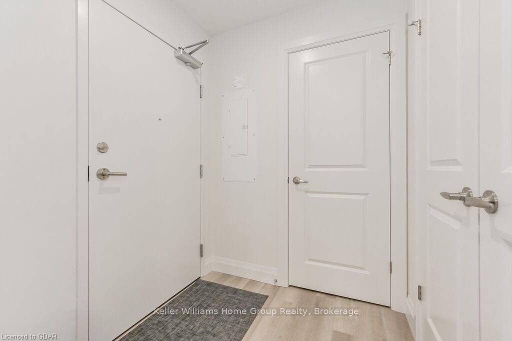 #302 - 99b Farley Road Property Photo 11