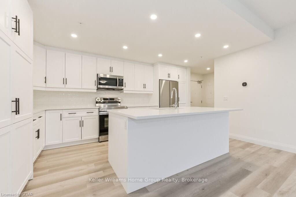 #302 - 99b Farley Road Property Photo 12