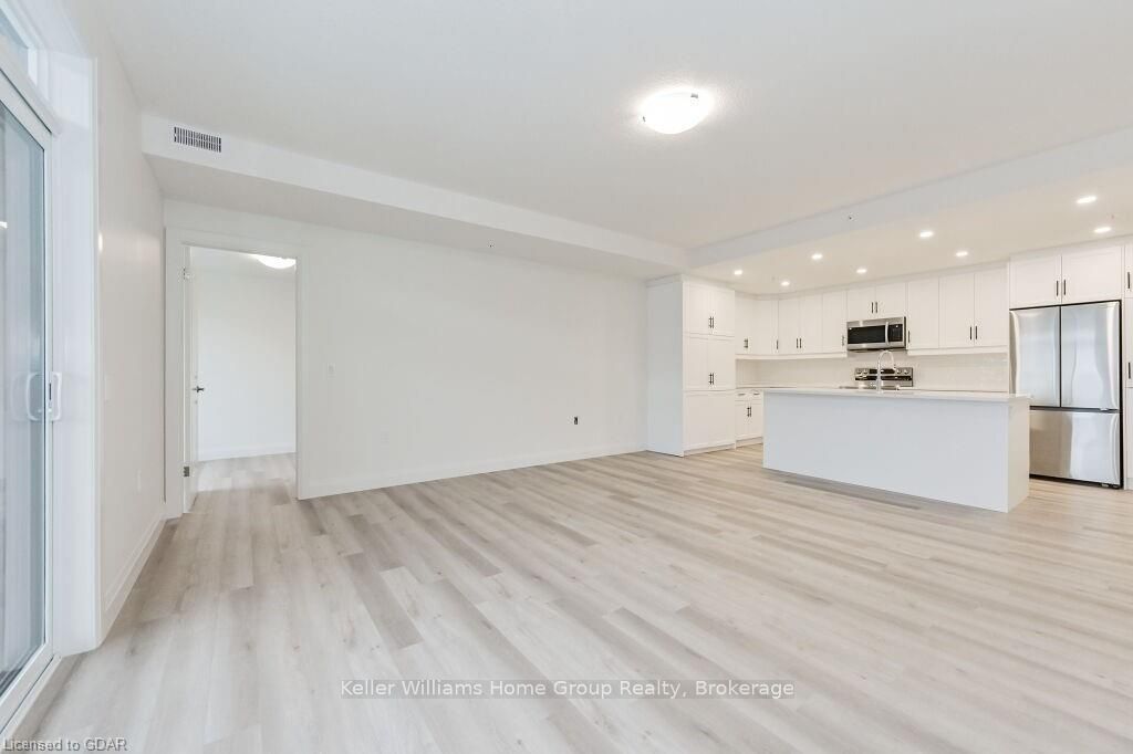 #302 - 99b Farley Road Property Photo 22