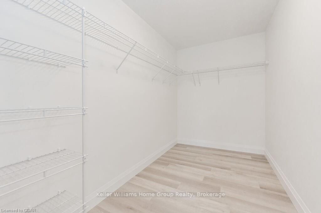 #302 - 99b Farley Road Property Photo 28