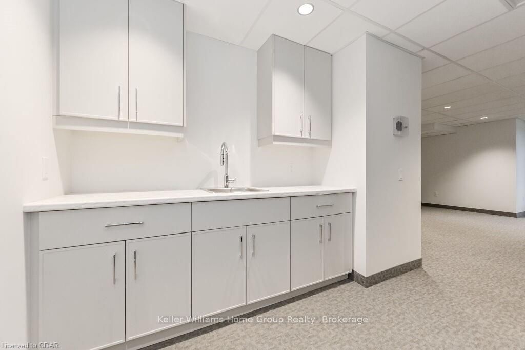 #302 - 99b Farley Road Property Photo 45