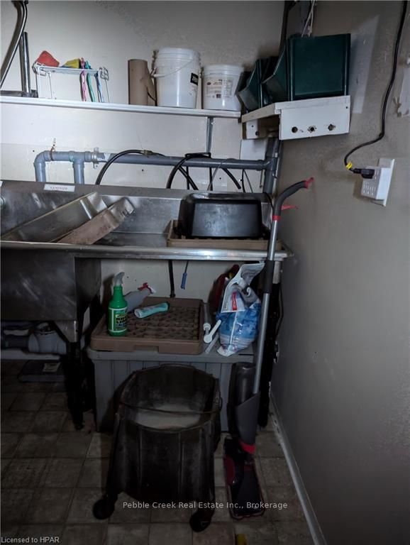 75 Hamilton Street Property Photo 10