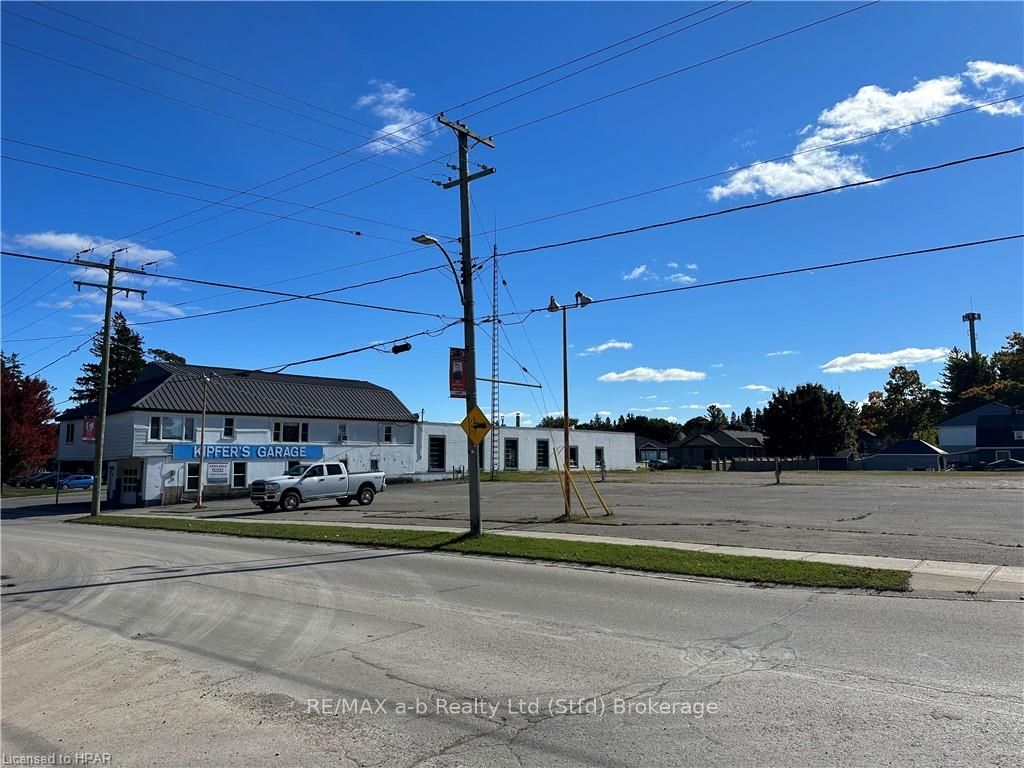 15 Mill Street Property Photo 2