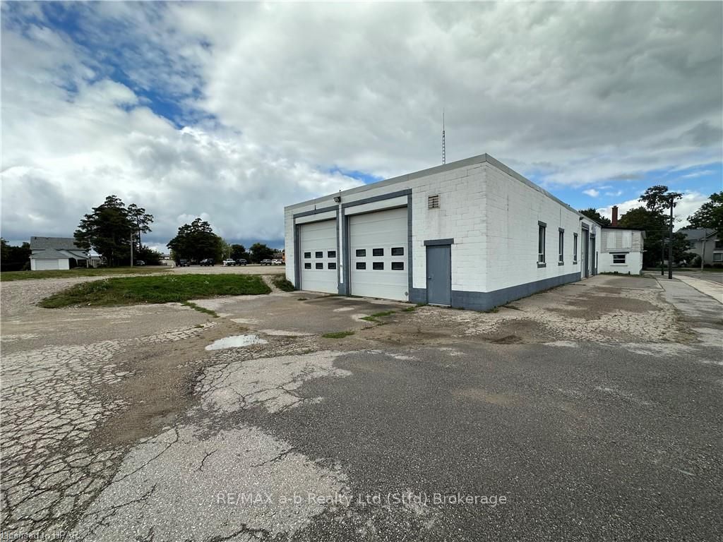 15 Mill Street Property Photo 8