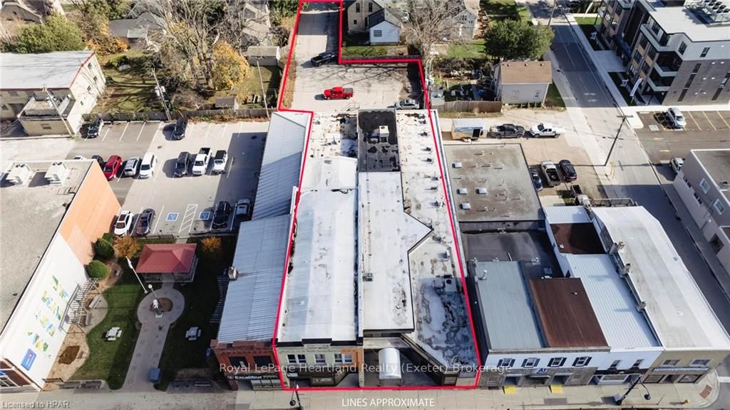 414-420 Main St S Property Photo 2
