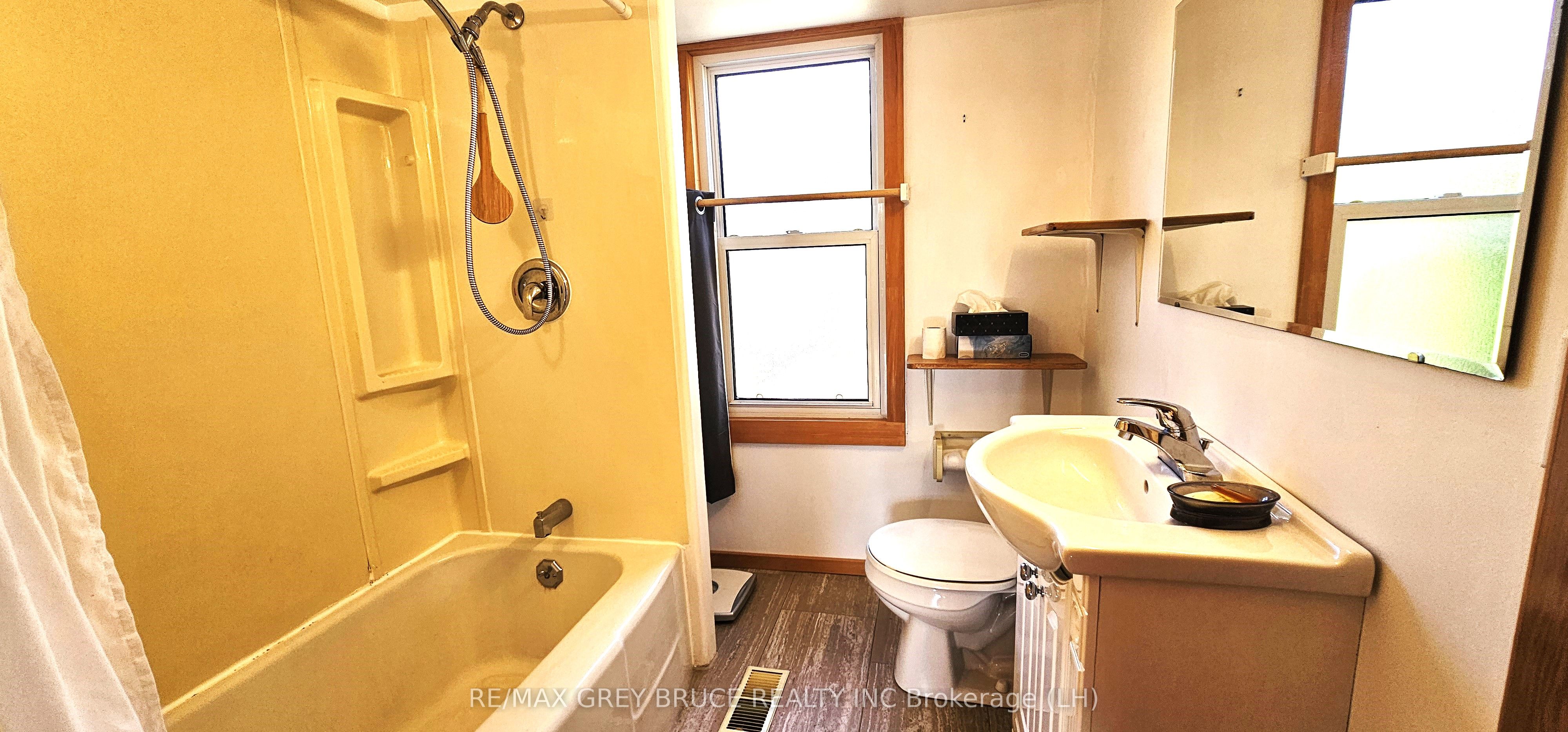 4 Alexander Street Property Photo 10