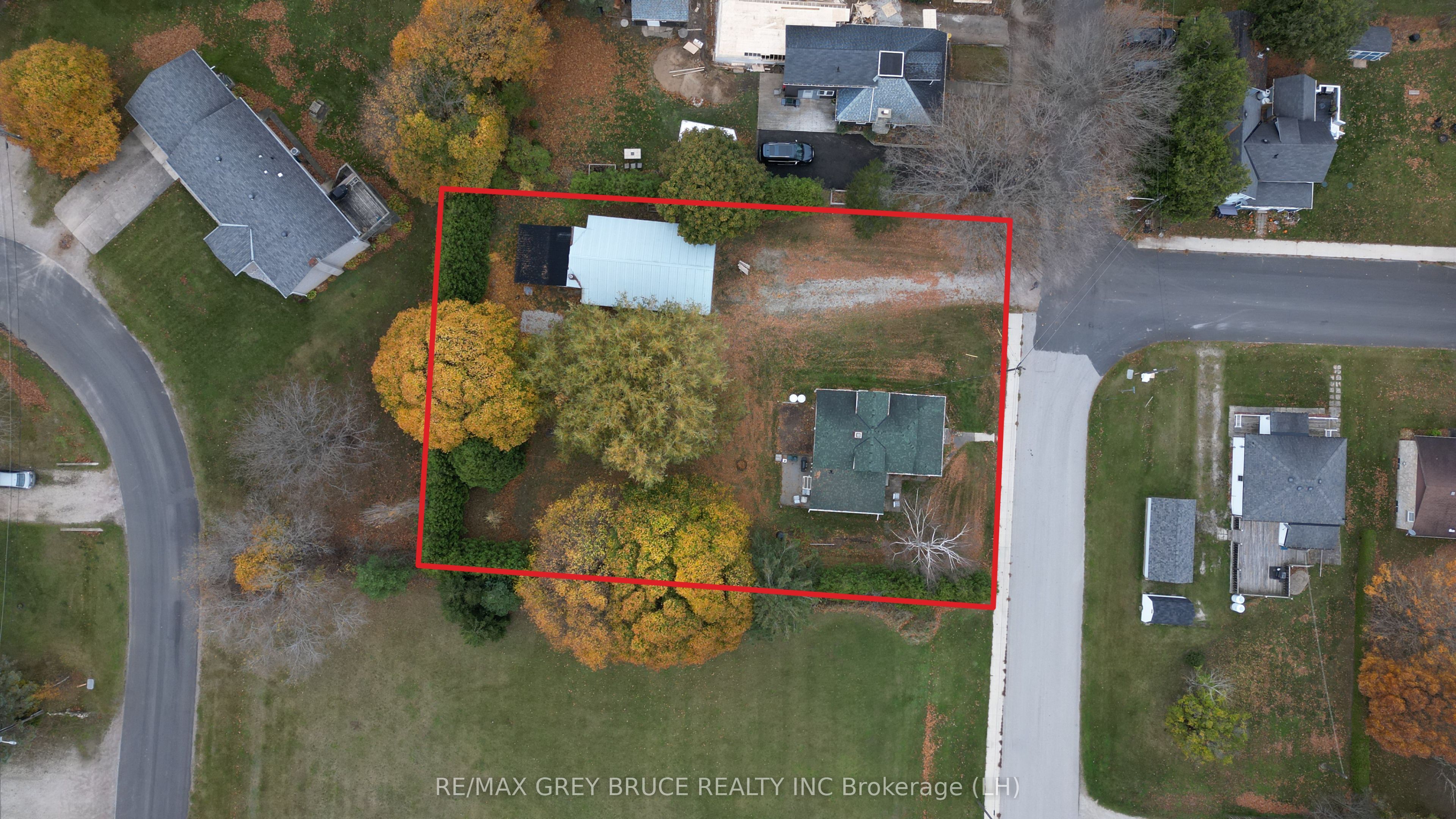 4 Alexander Street Property Photo 27