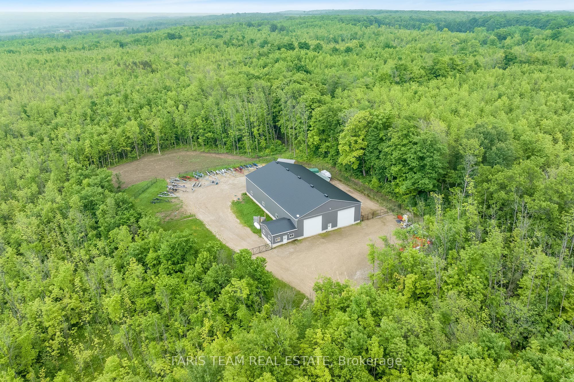 245350 Sideroad 22 Property Photo 2