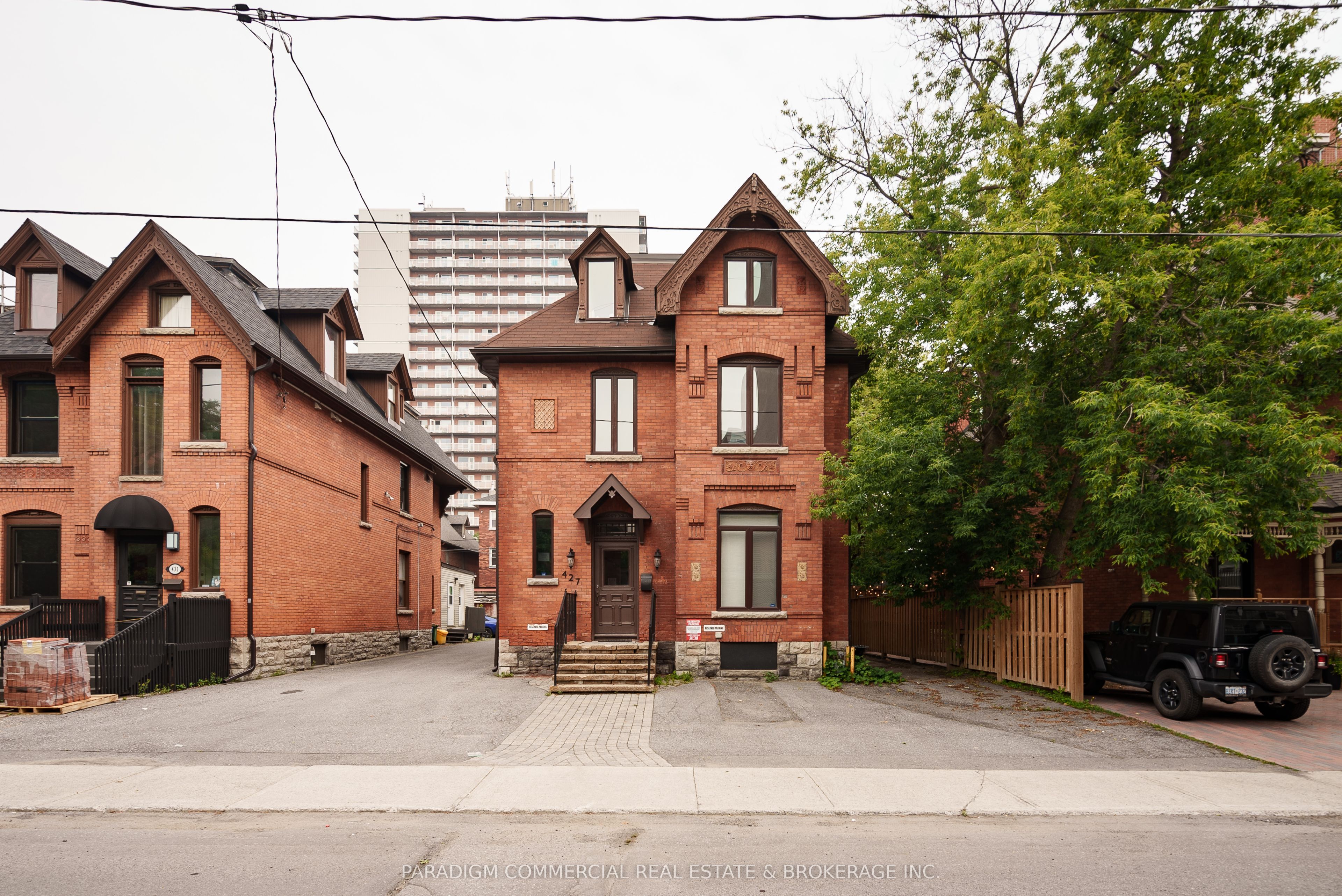427 Gilmour Street Property Photo 1