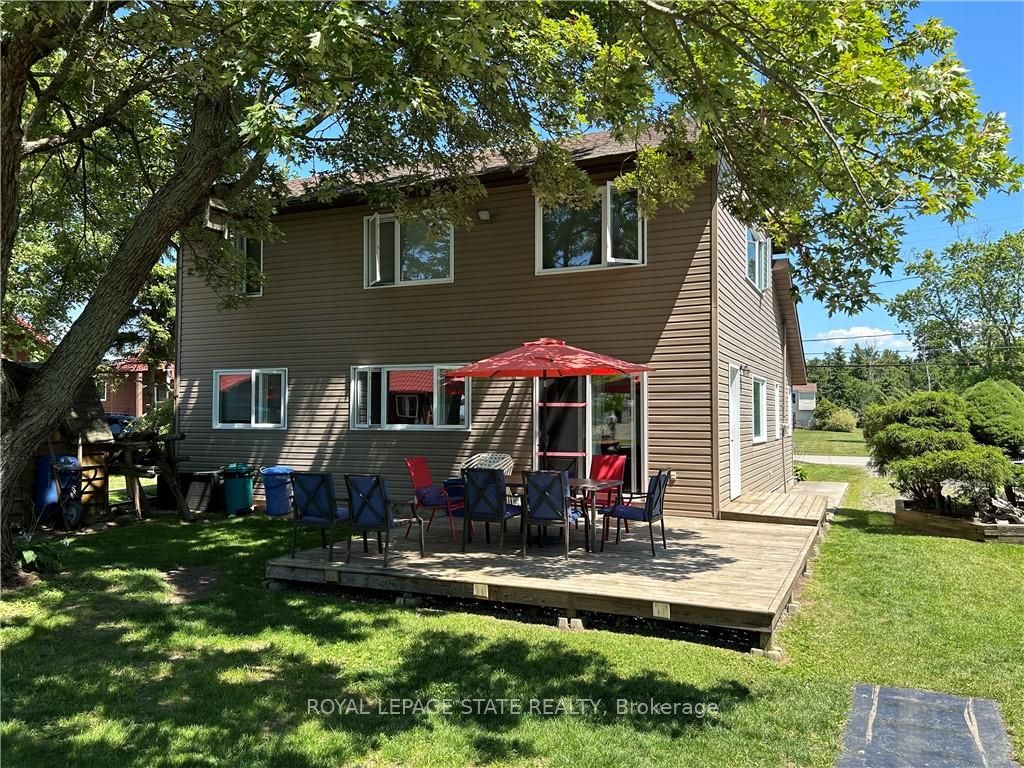 12289 Lakeshore Road Property Photo 3
