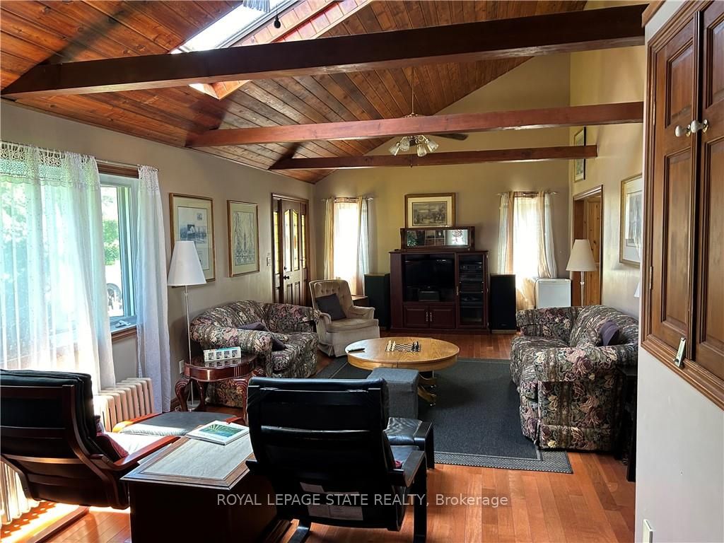 12289 Lakeshore Road Property Photo 15
