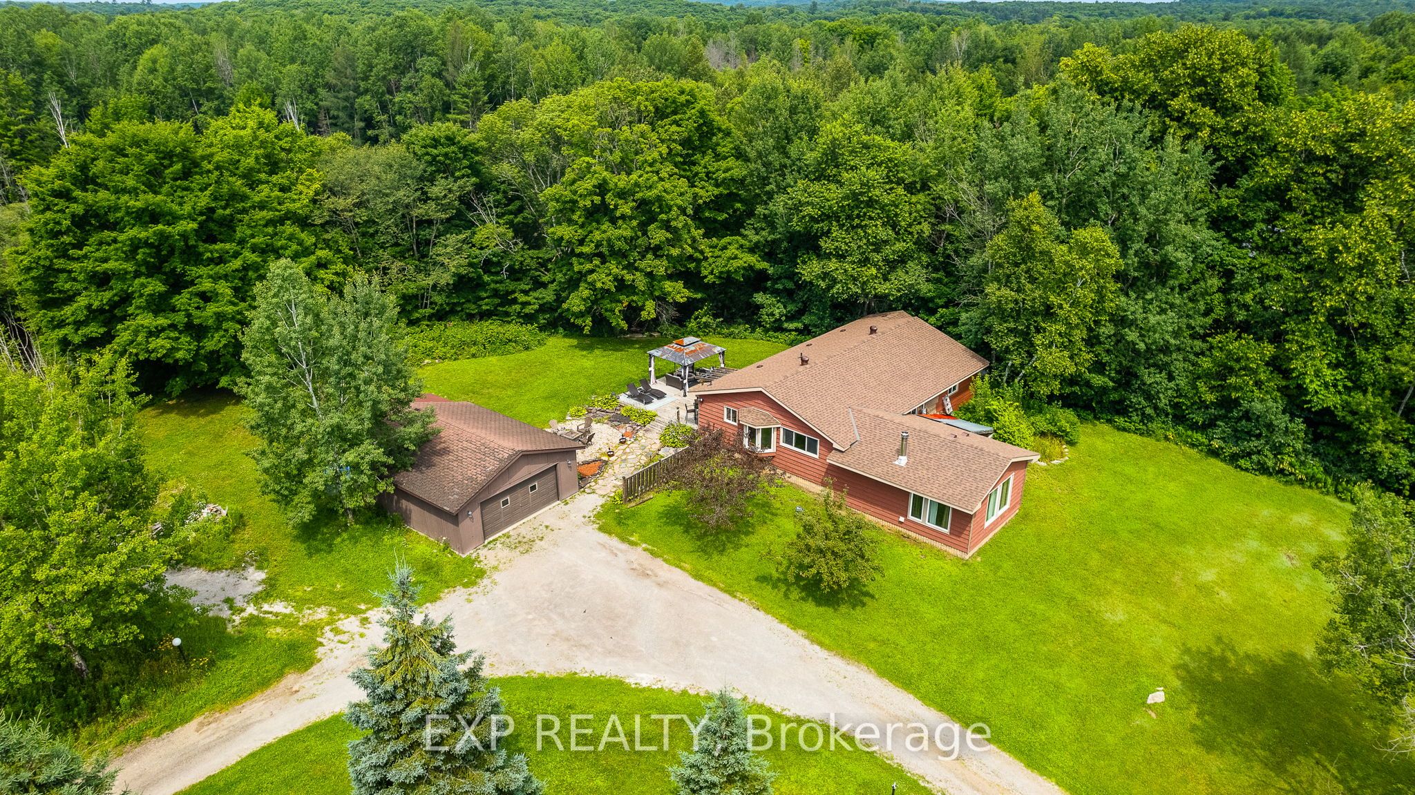 1037 Kernohan Farm Trail Property Photo 3