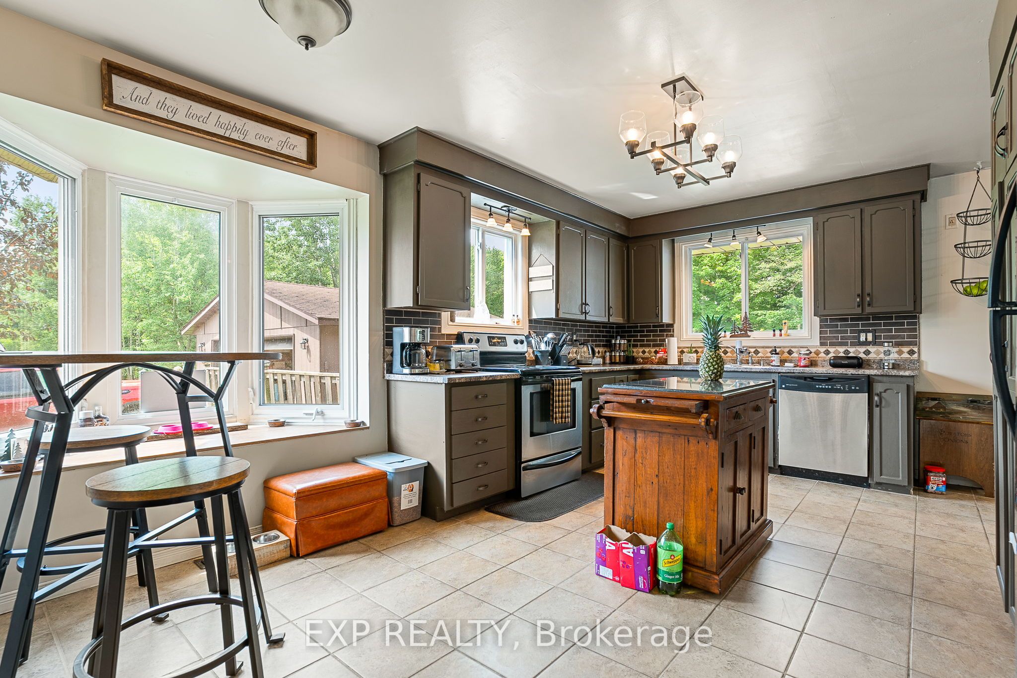 1037 Kernohan Farm Trail Property Photo 14