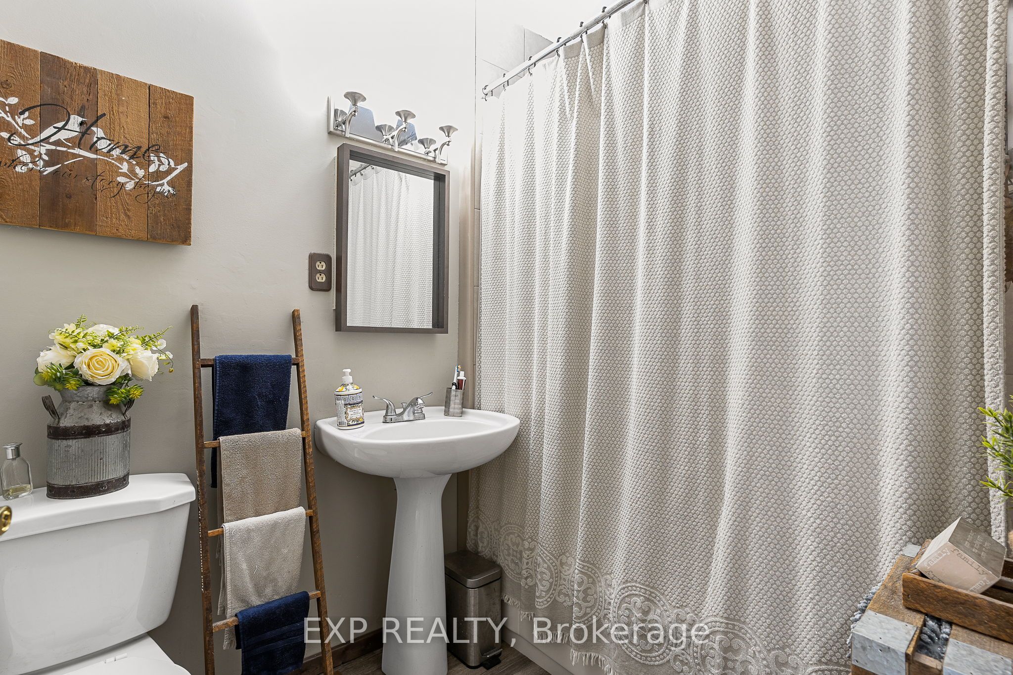 1037 Kernohan Farm Trail Property Photo 17