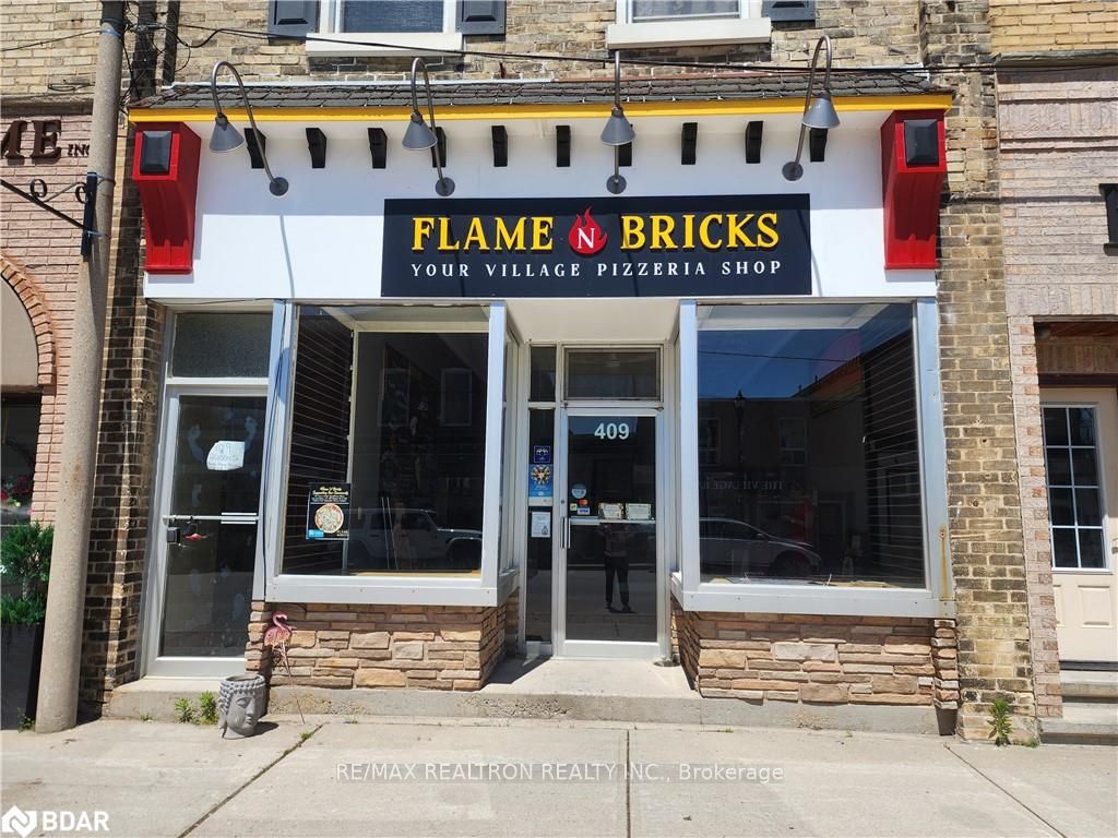 409 Queen Street Property Photo 2