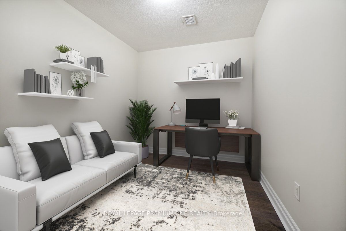 #301 - 150 Wellington Street Property Photo 14