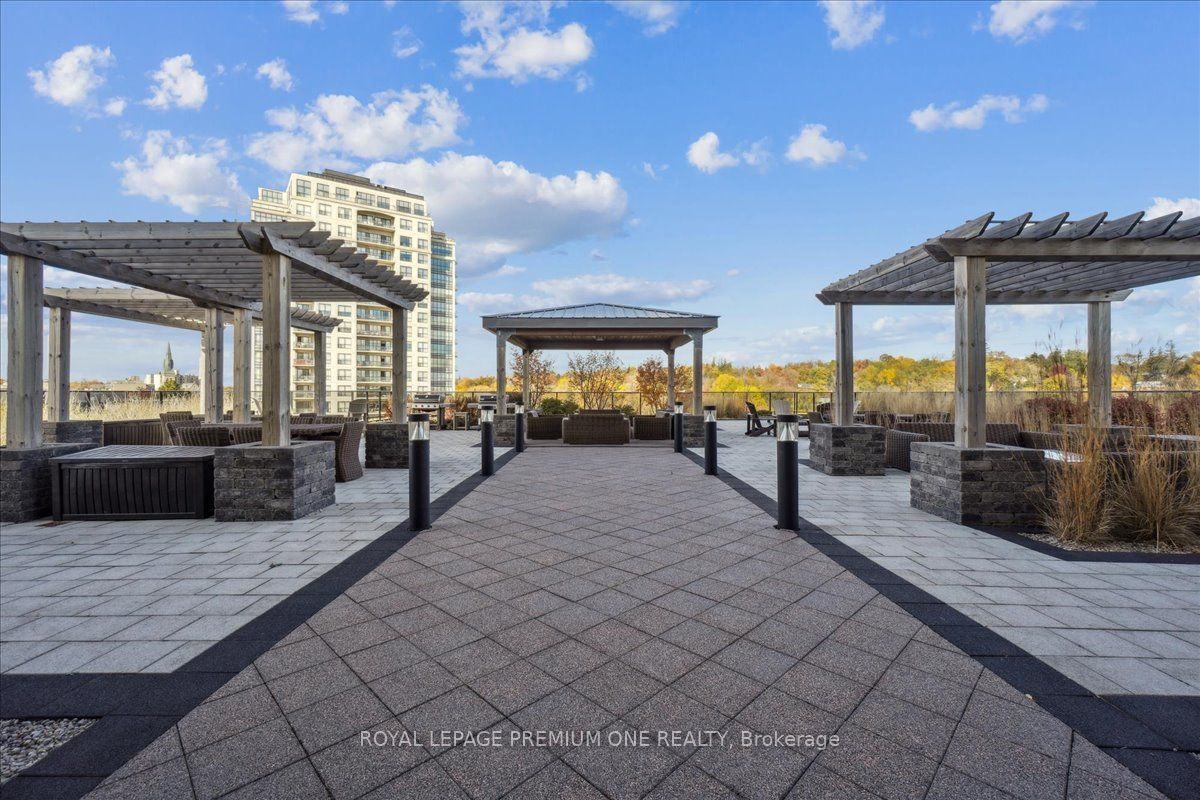 #301 - 150 Wellington Street Property Photo 19