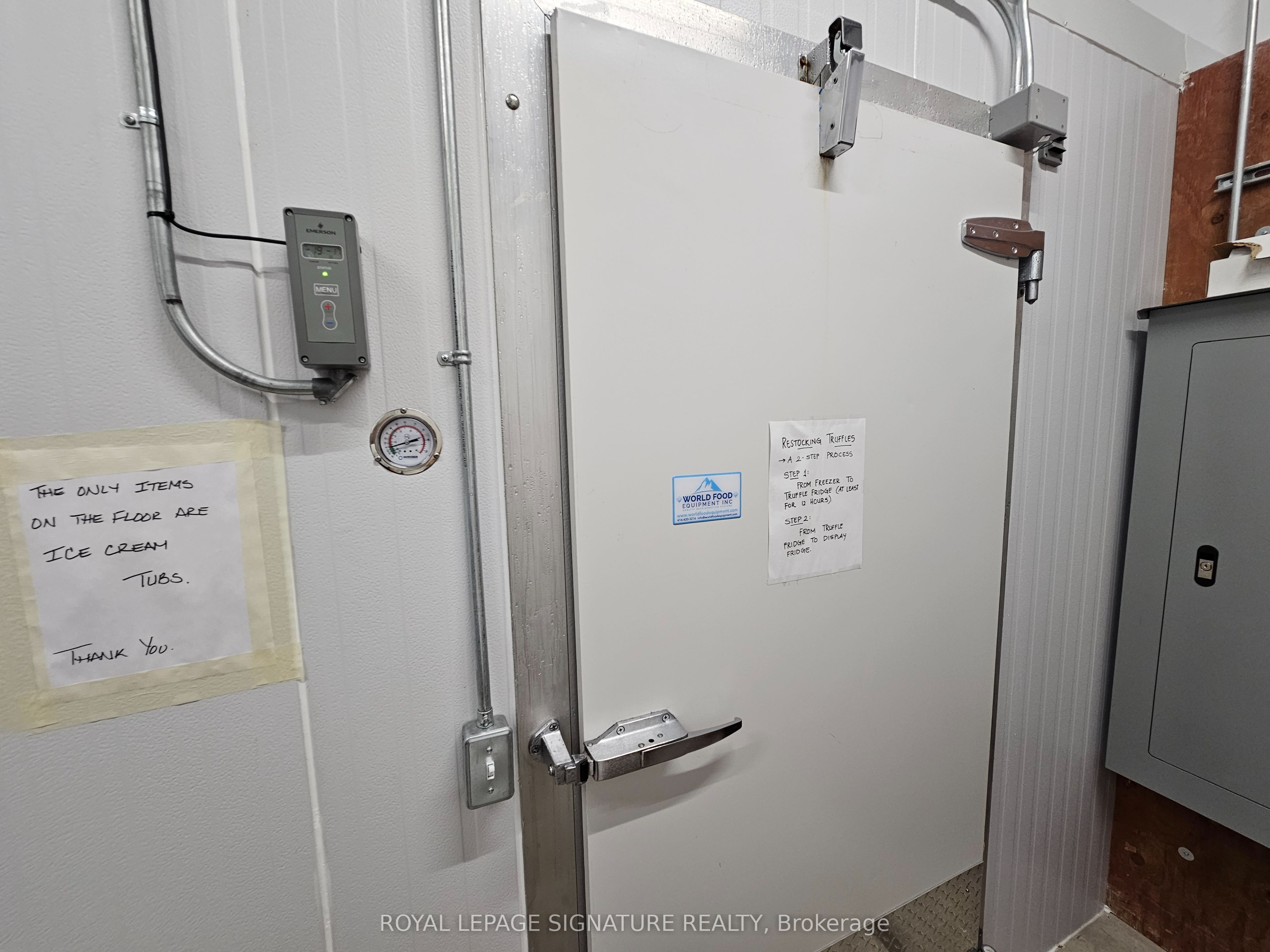 35 King Street Property Photo 20