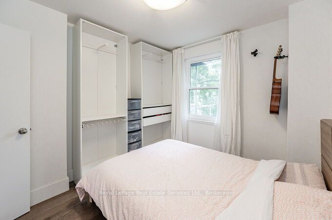 925 King Street Property Photo 16