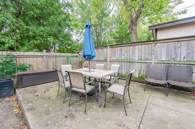 925 King Street Property Photo 38
