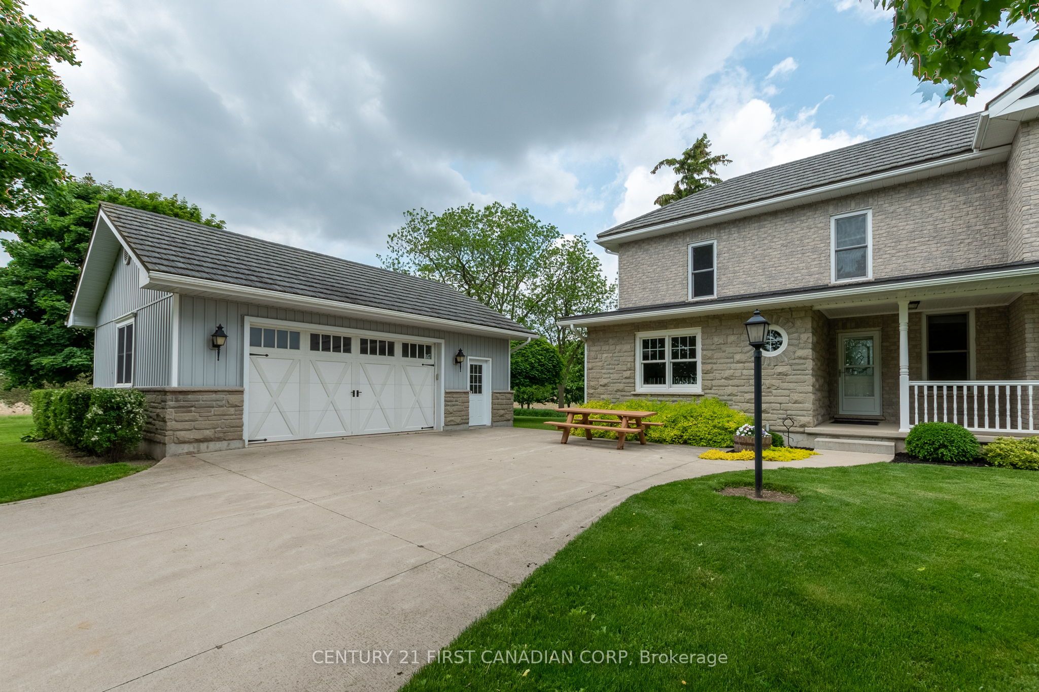 24885 Poplar Hill Road Property Photo 4
