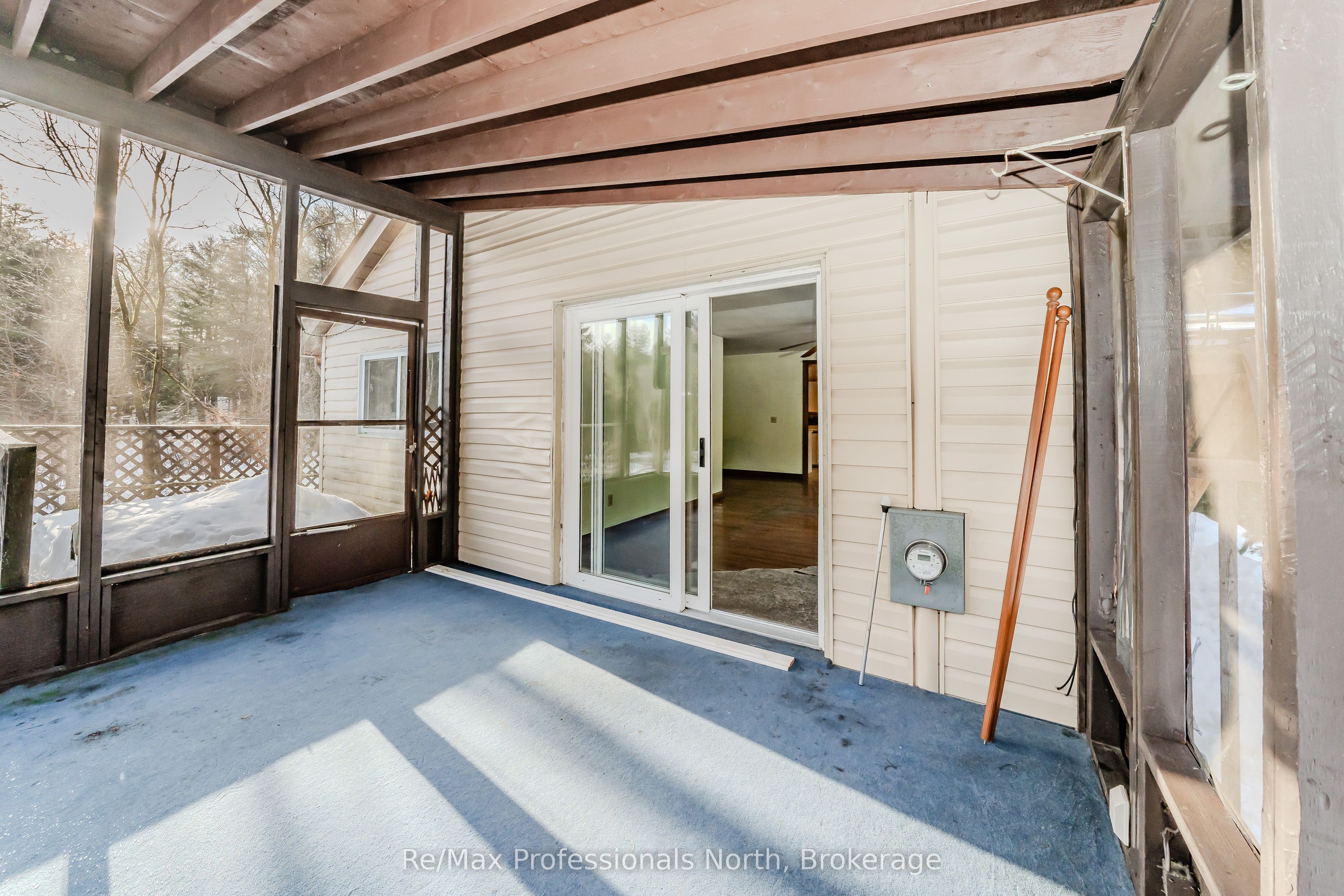 1090 Whites Road Property Photo 32