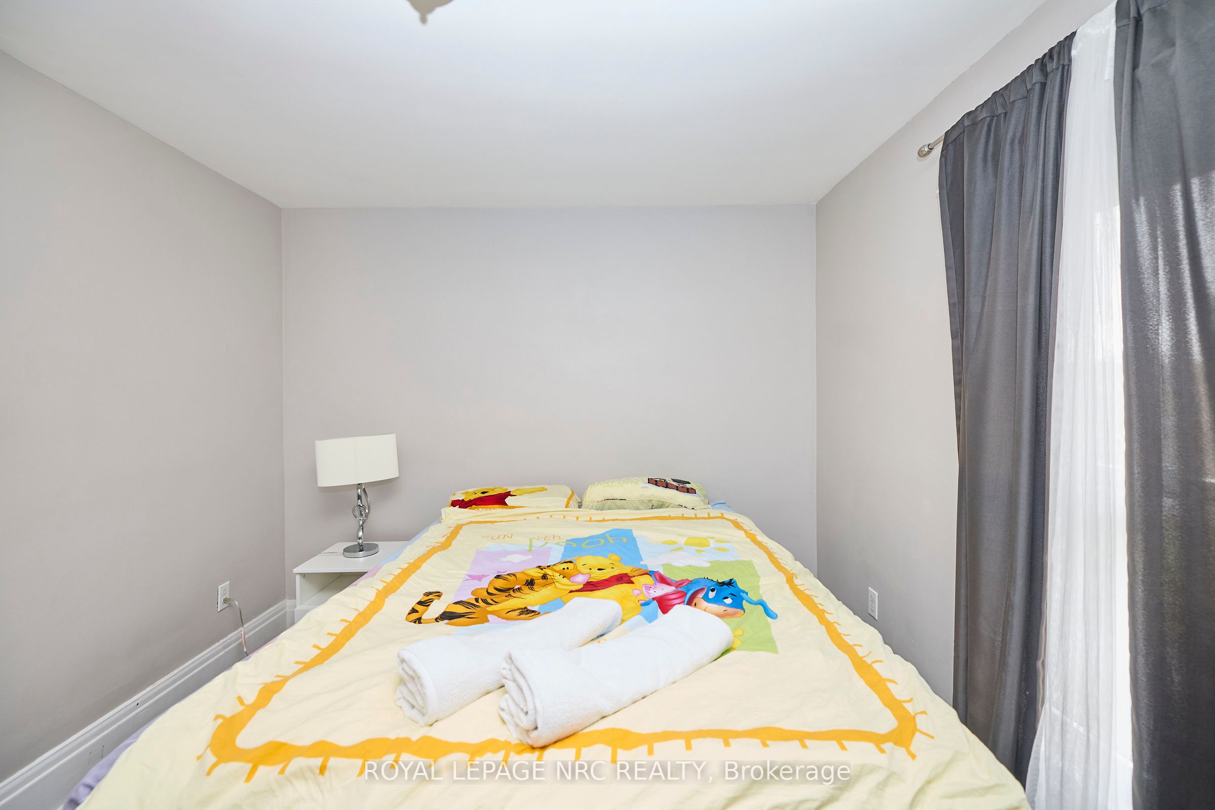 45 Pine Street N Property Photo 16