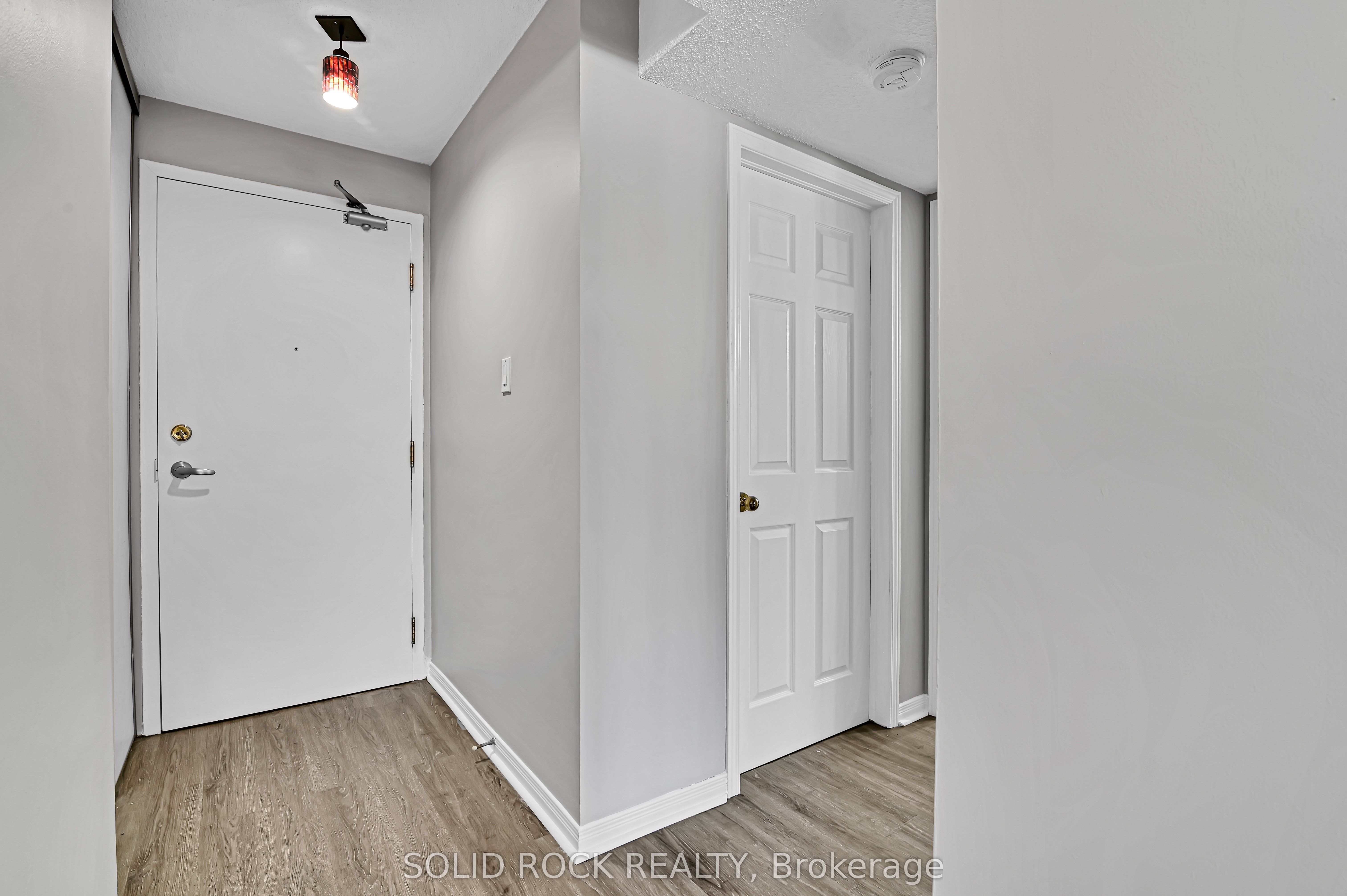 #203 - 1490 Heron Road Property Photo 7