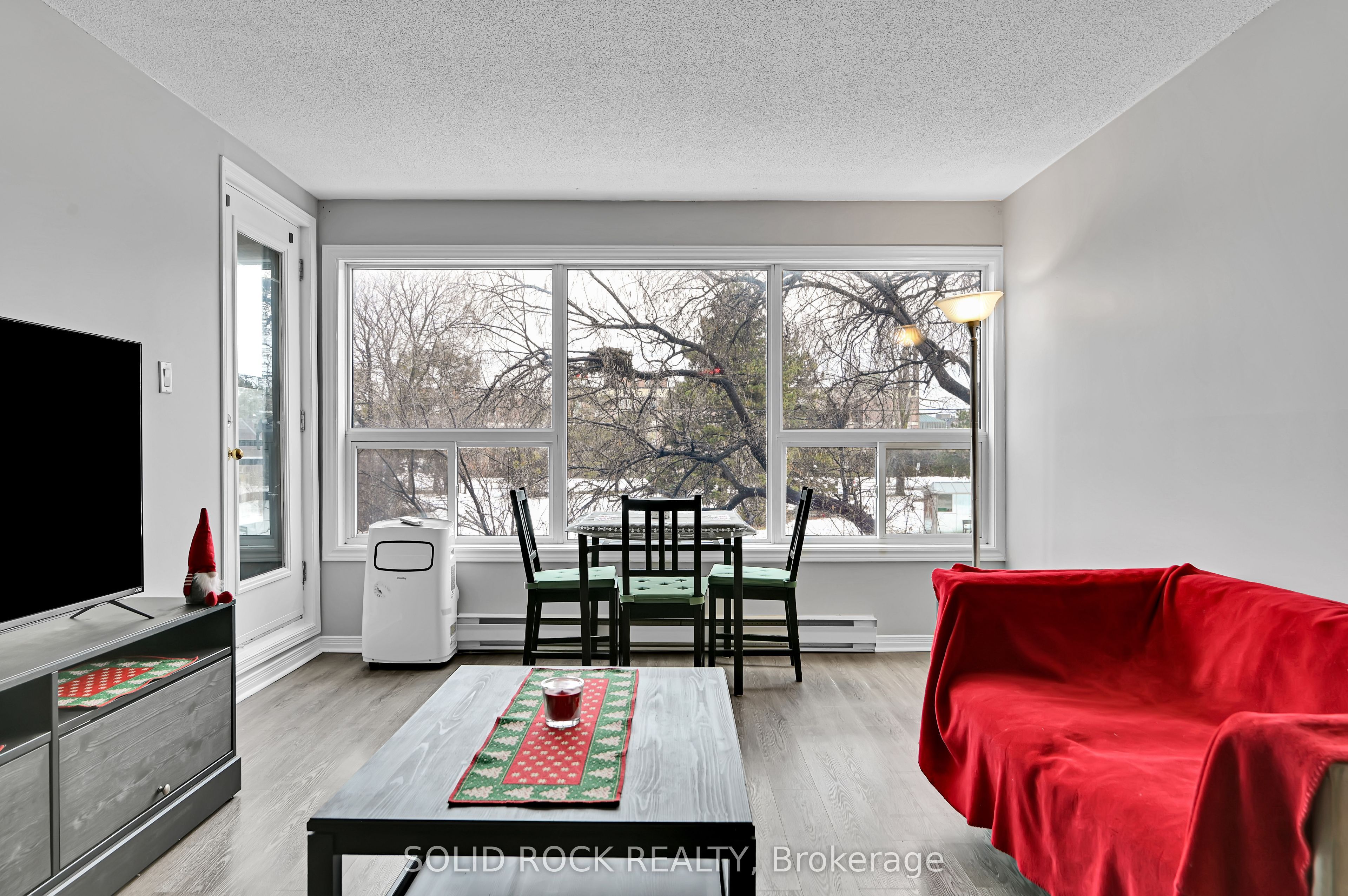 #203 - 1490 Heron Road Property Photo 13