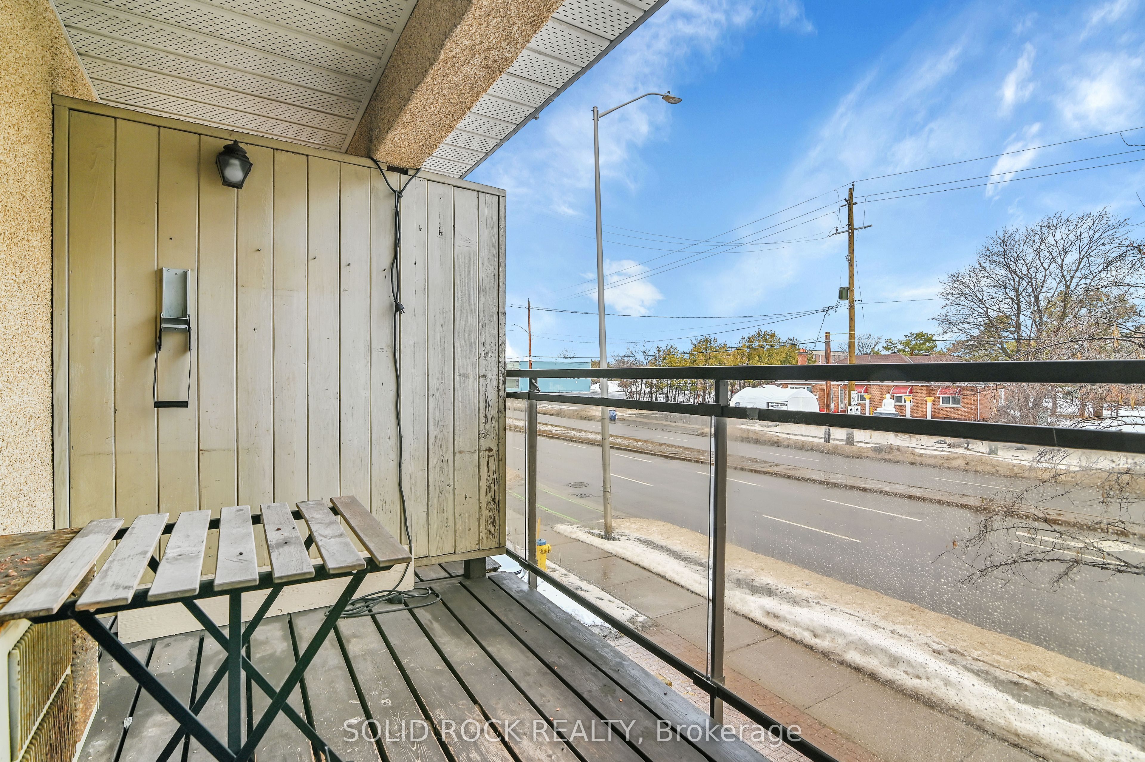 #203 - 1490 Heron Road Property Photo 23