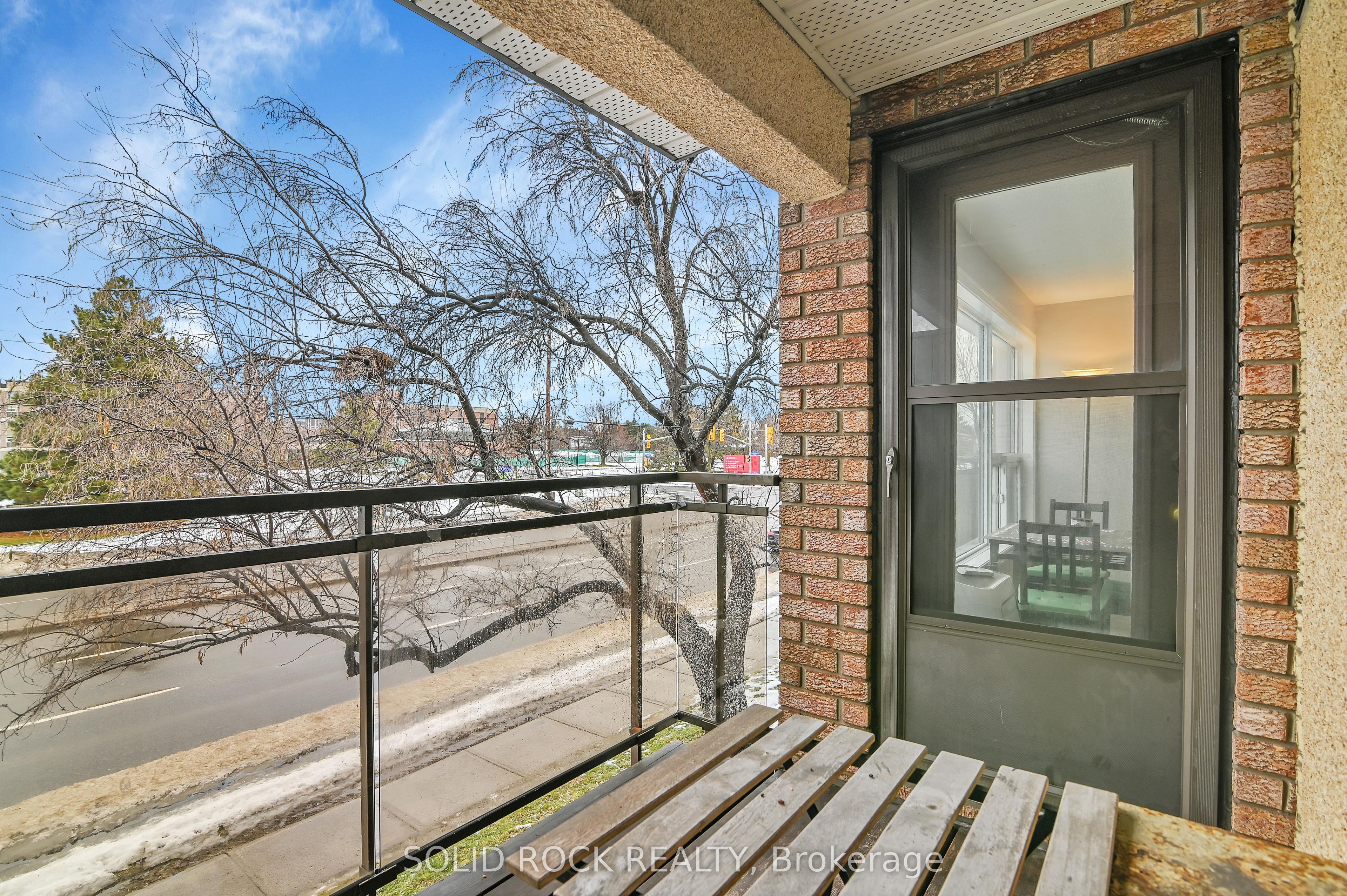 #203 - 1490 Heron Road Property Photo 26