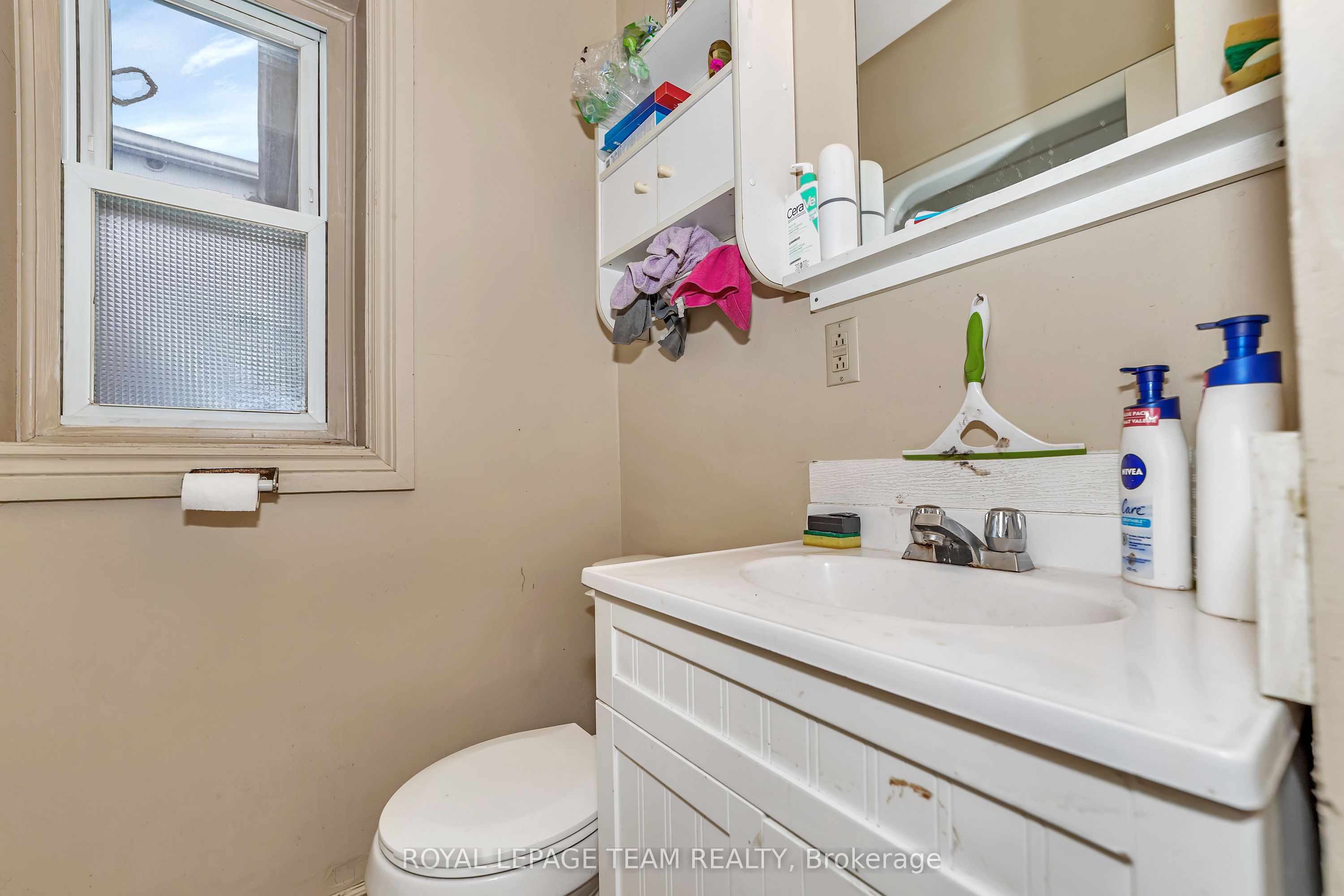 21 Raymond Street Property Photo 11