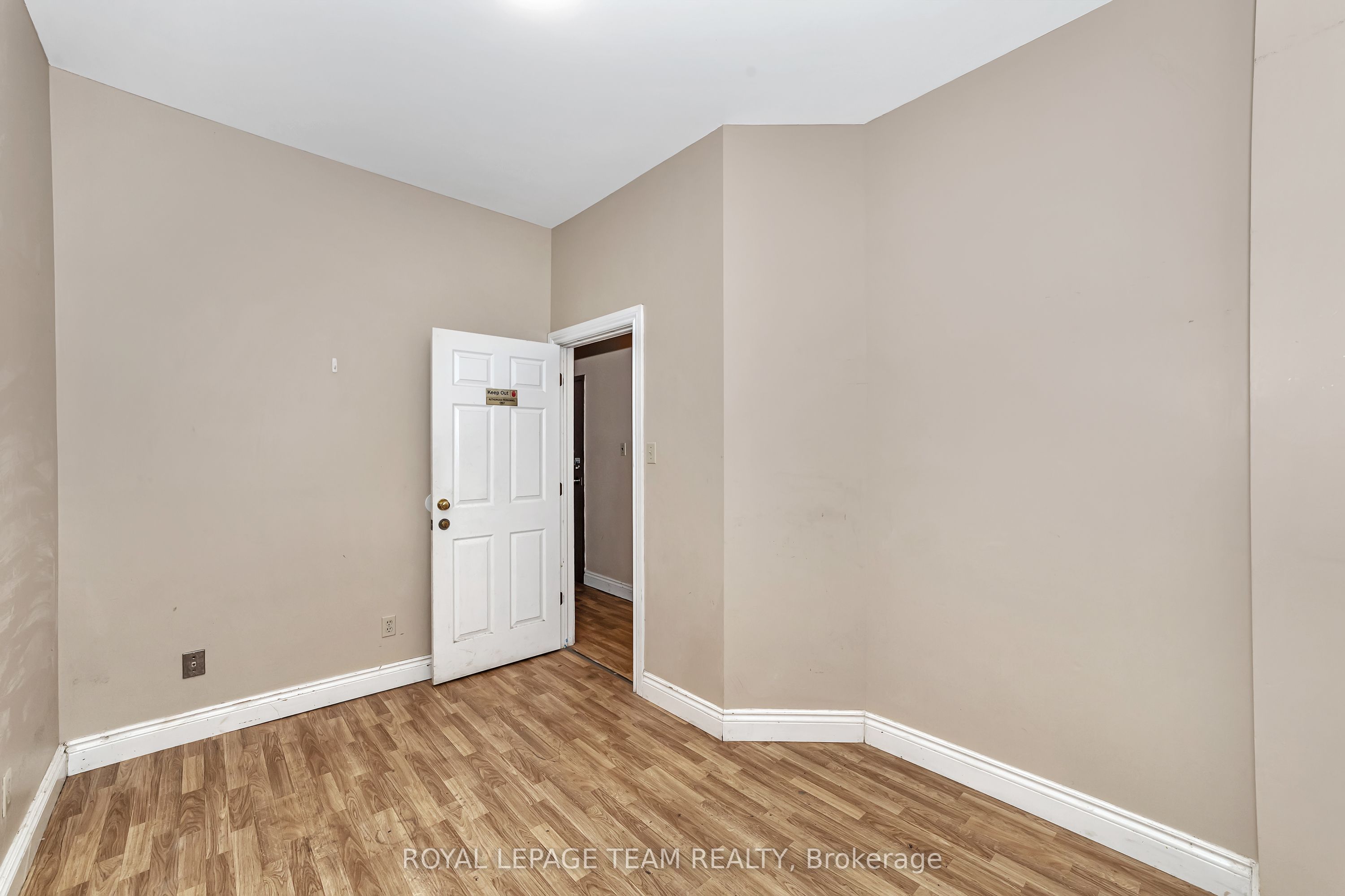 21 Raymond Street Property Photo 14