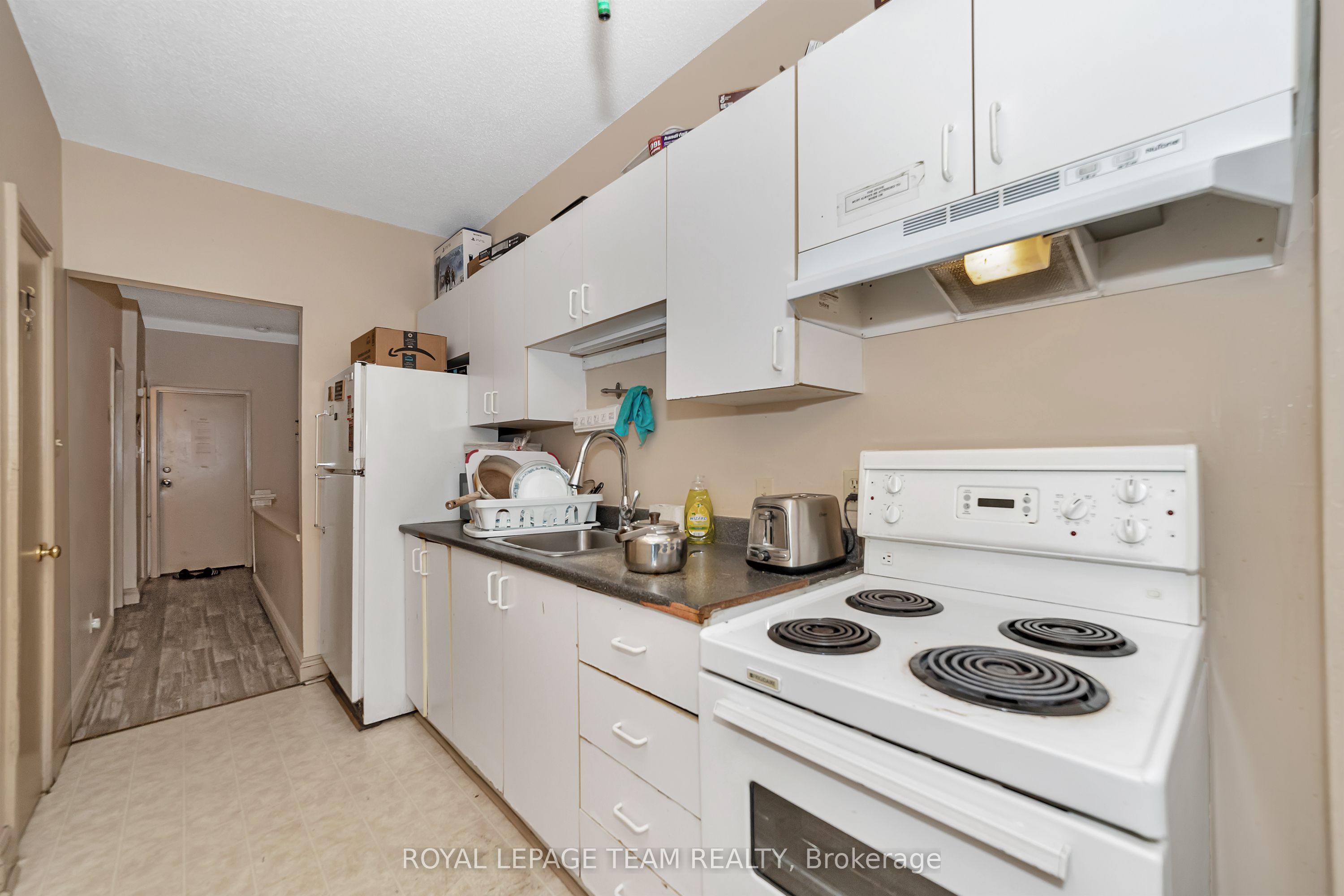 21 Raymond Street Property Photo 18