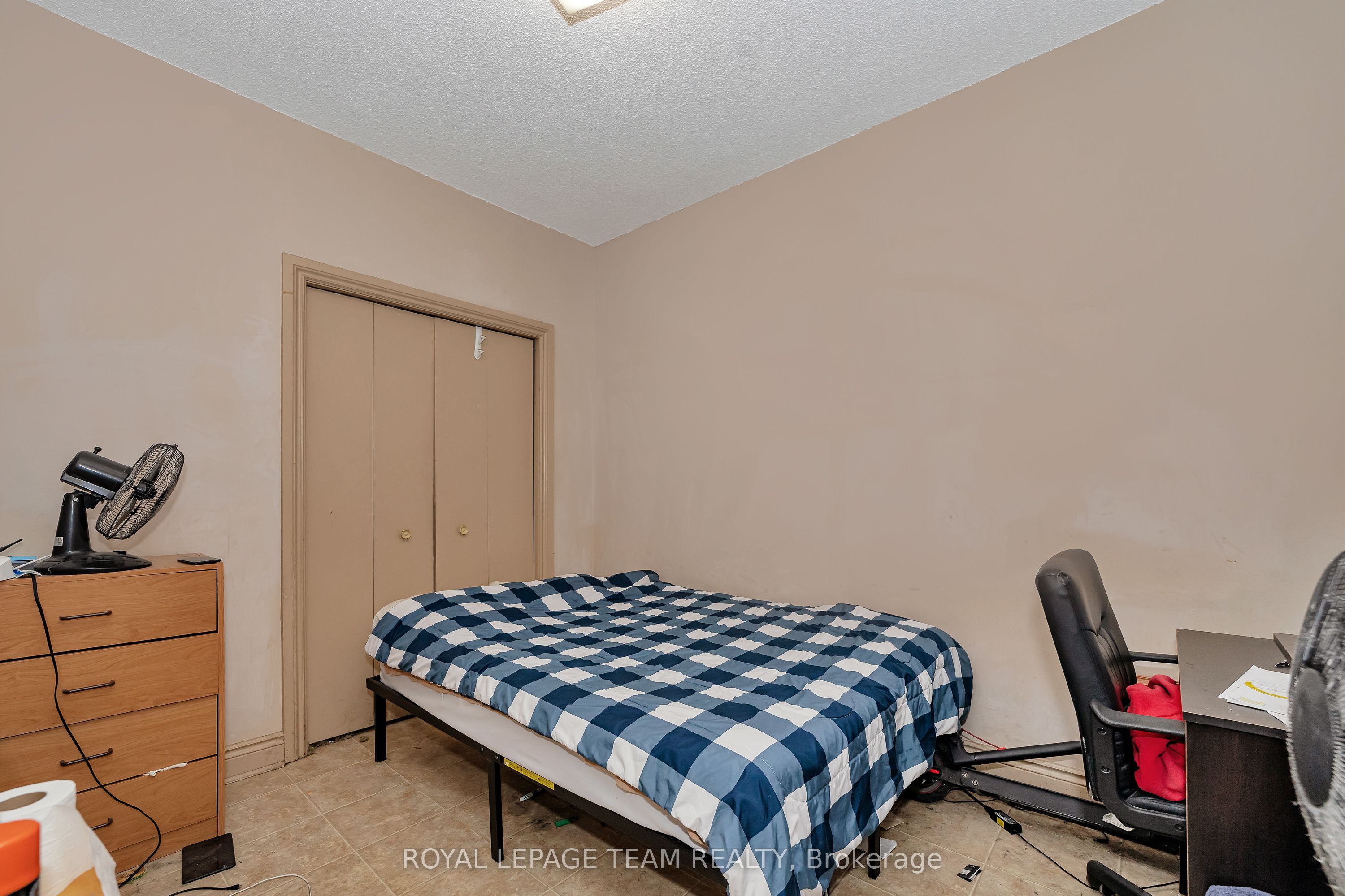 21 Raymond Street Property Photo 19