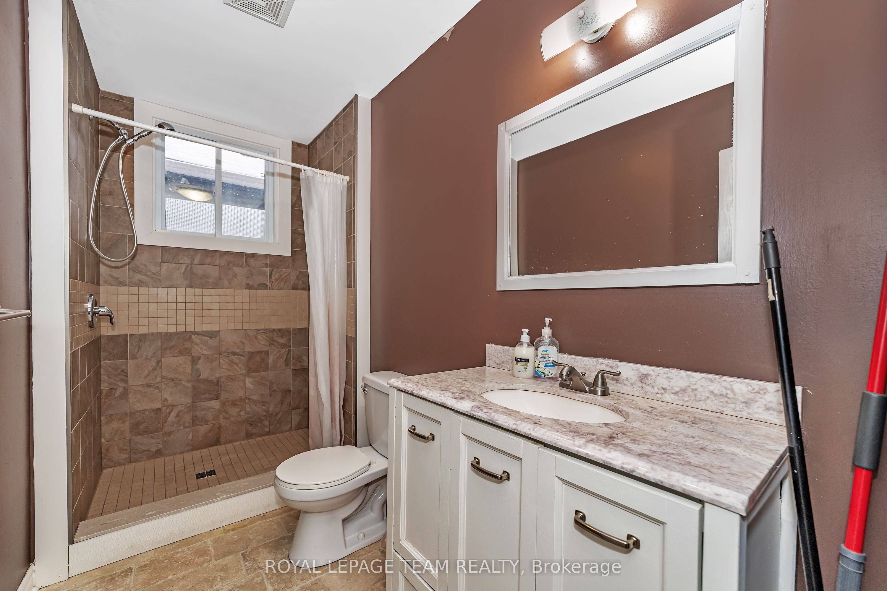 21 Raymond Street Property Photo 30