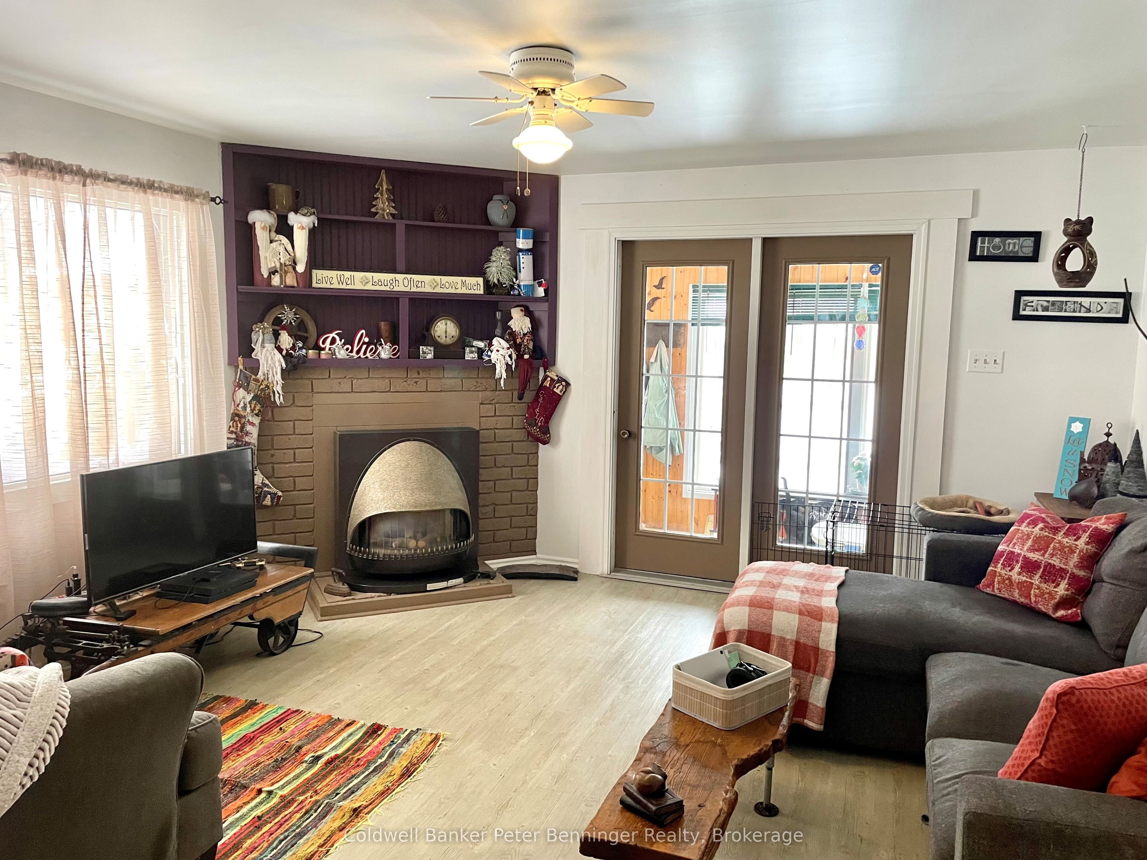 258 8th Street Property Photo 9